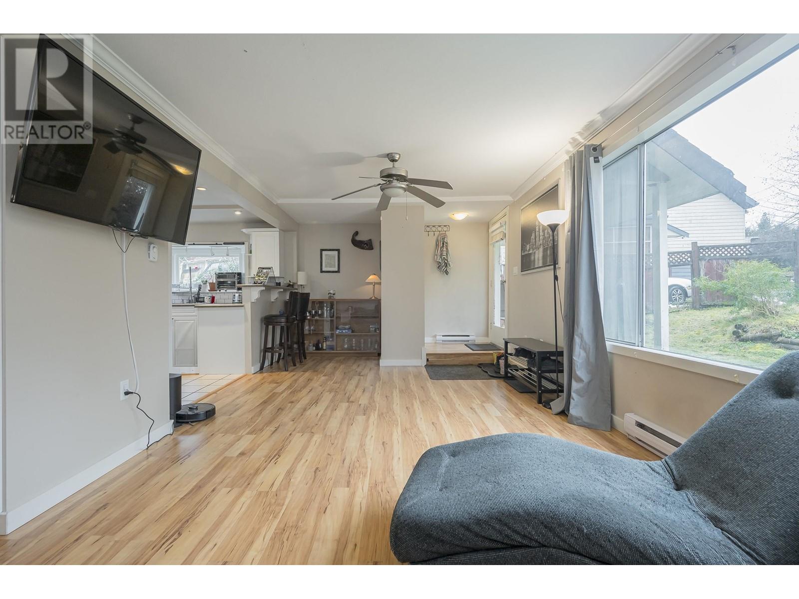 9822 287 Street, Maple Ridge, British Columbia  V2W 1K9 - Photo 7 - R2958639