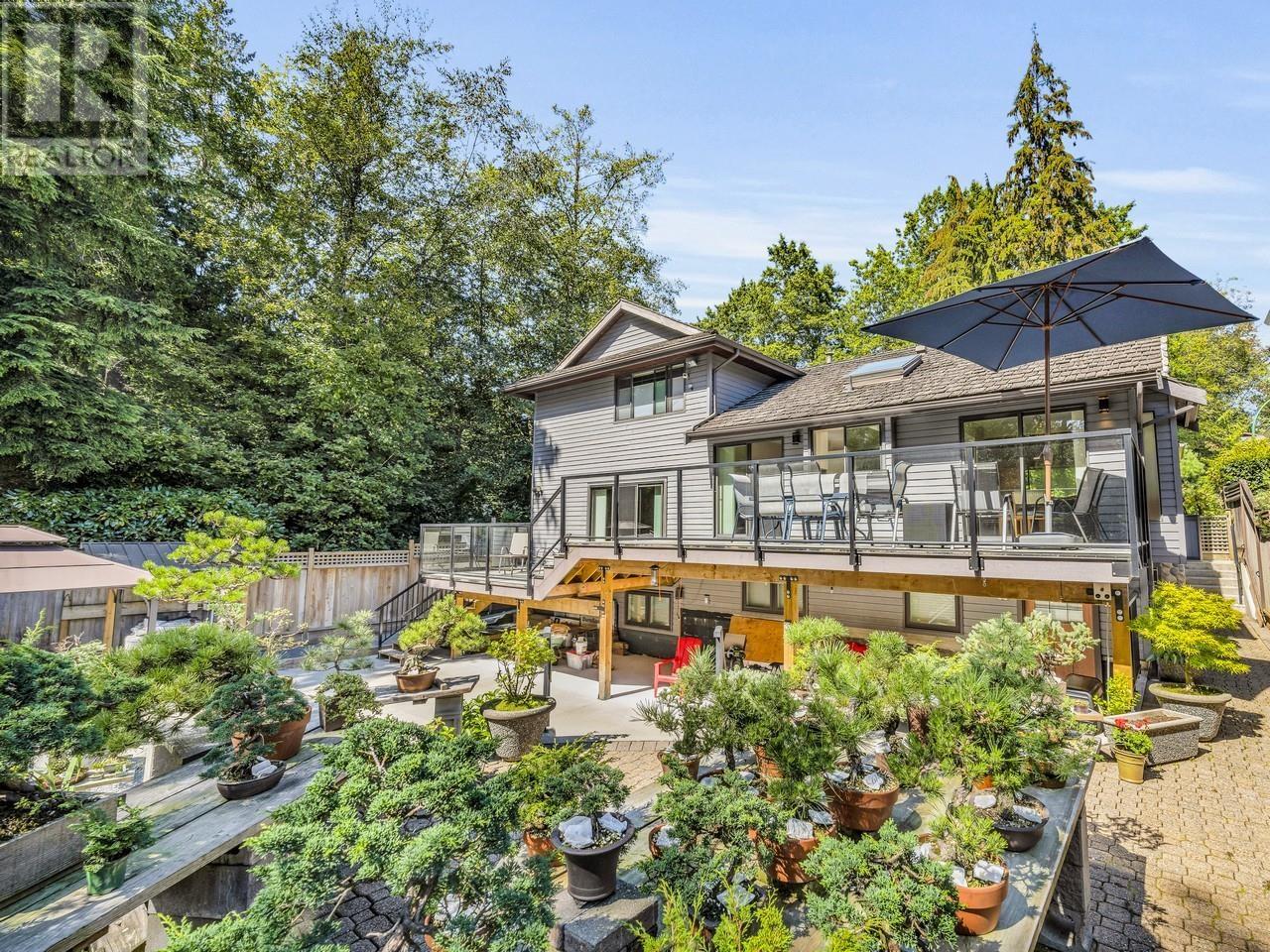 4011 DOLLAR ROAD, North Vancouver, British Columbia