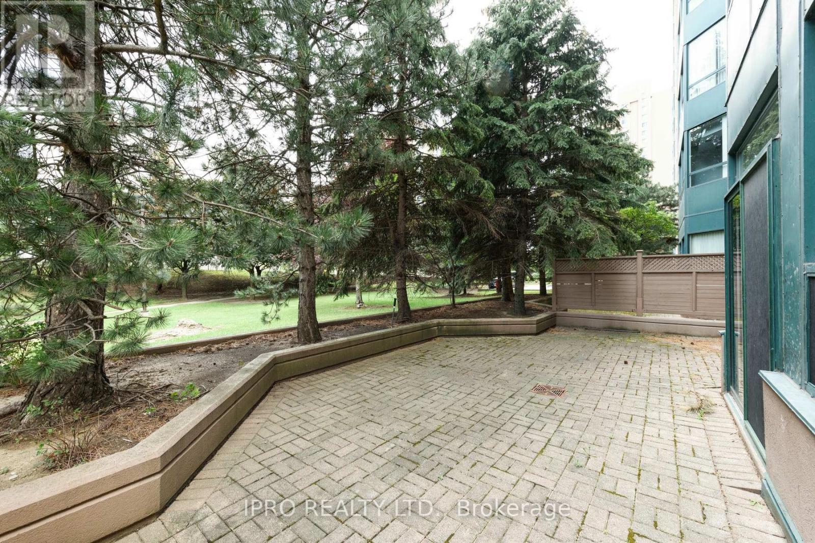 1903 - 135 Hillcrest Avenue, Mississauga, Ontario  L5B 4B1 - Photo 8 - W11934824