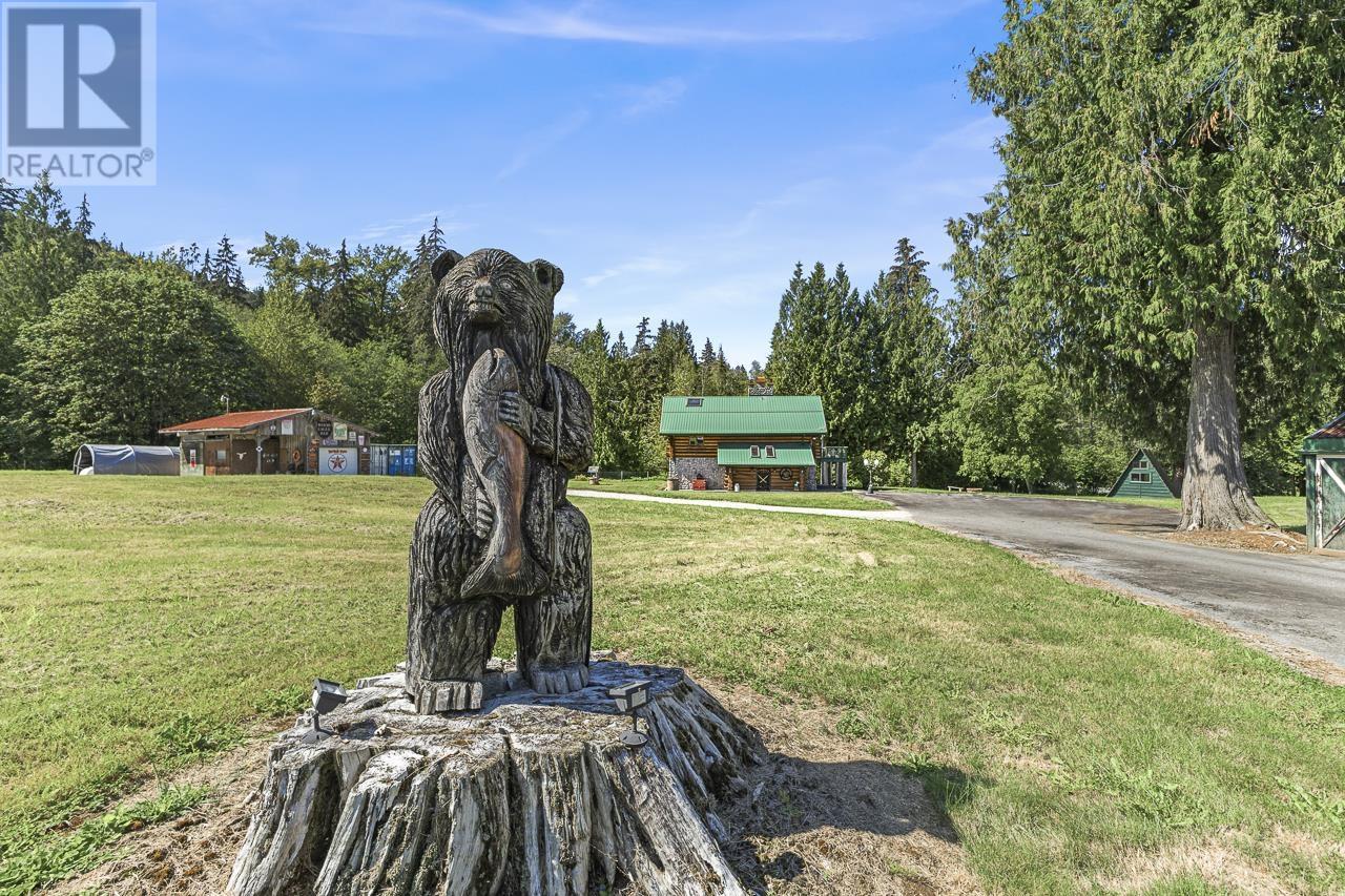 25968 112 Avenue, Maple Ridge, British Columbia  V2W 1H1 - Photo 2 - R2958442