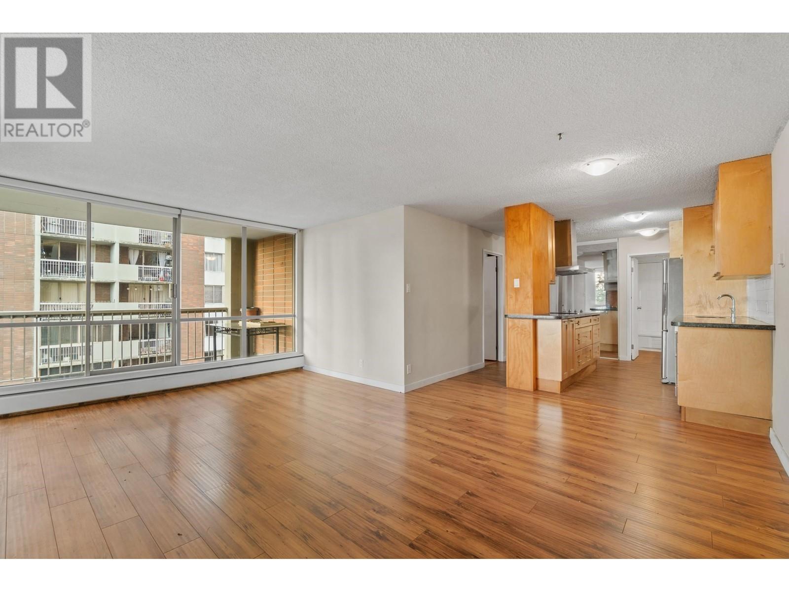 715 2012 Fullerton Avenue, North Vancouver, British Columbia  V7P 3E3 - Photo 2 - R2958920