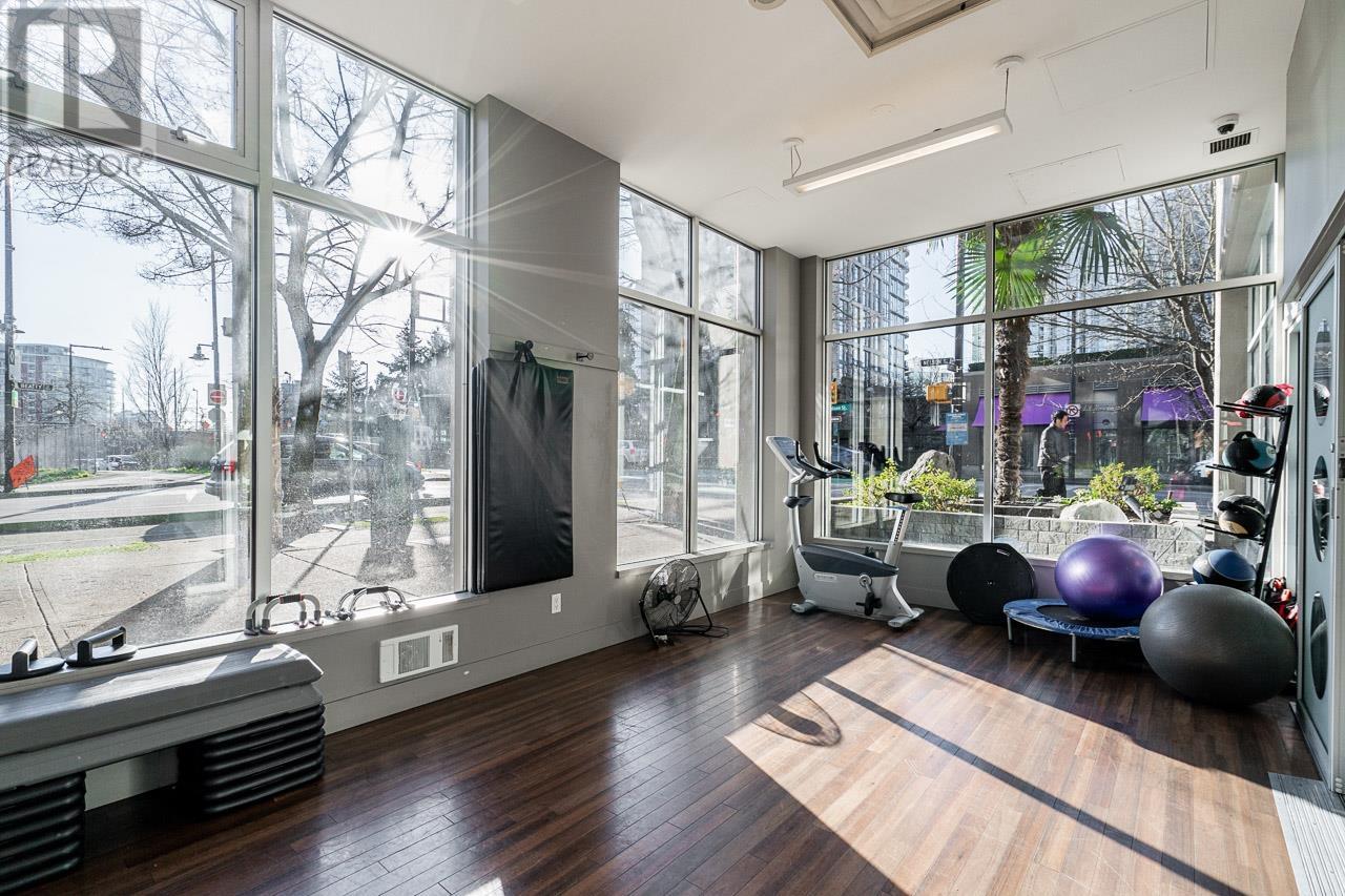 Listing Picture 23 of 30 : 704 989 BEATTY STREET, Vancouver / 溫哥華 - 魯藝地產 Yvonne Lu Group - MLS Medallion Club Member