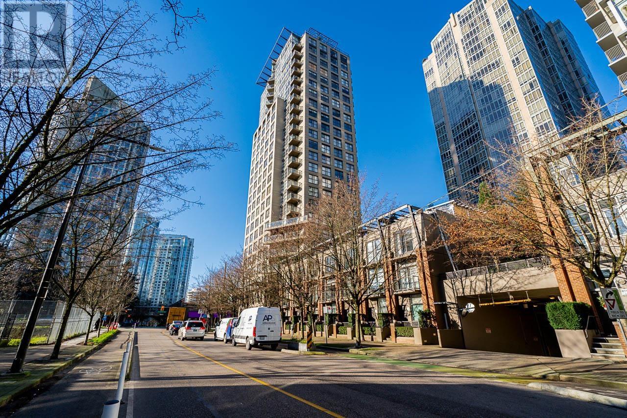 Listing Picture 28 of 30 : 704 989 BEATTY STREET, Vancouver / 溫哥華 - 魯藝地產 Yvonne Lu Group - MLS Medallion Club Member