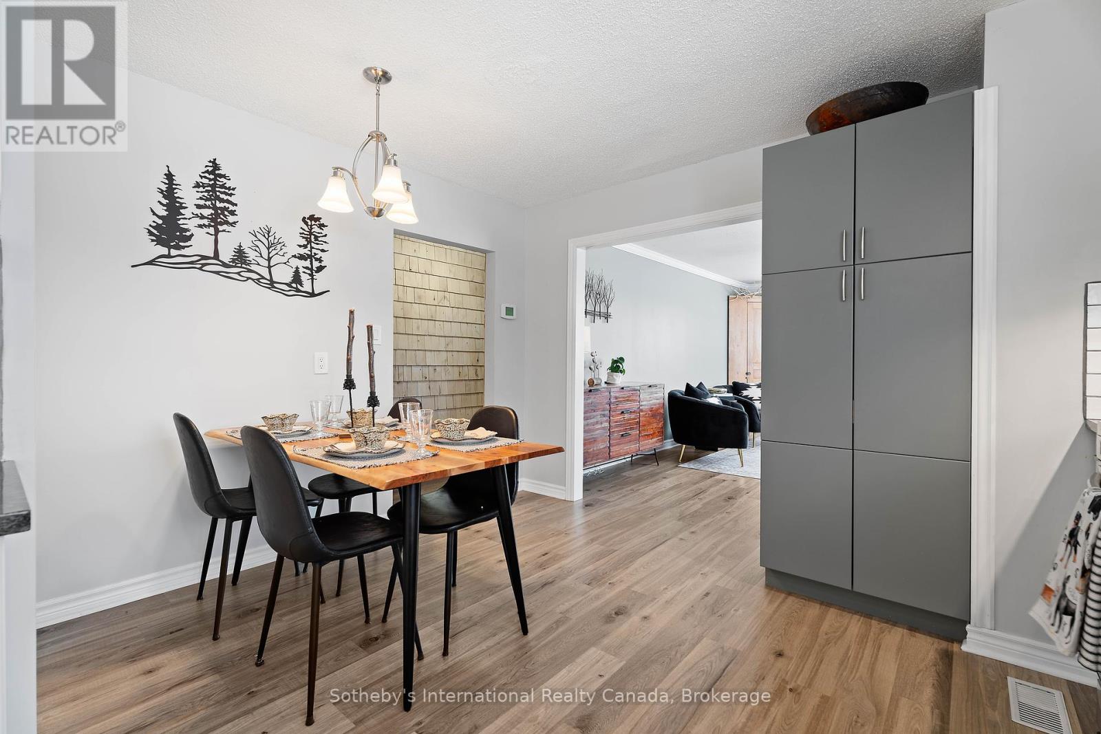 26 Cairns Crescent E, Huntsville, Ontario  P1H 1Y3 - Photo 6 - X11934854