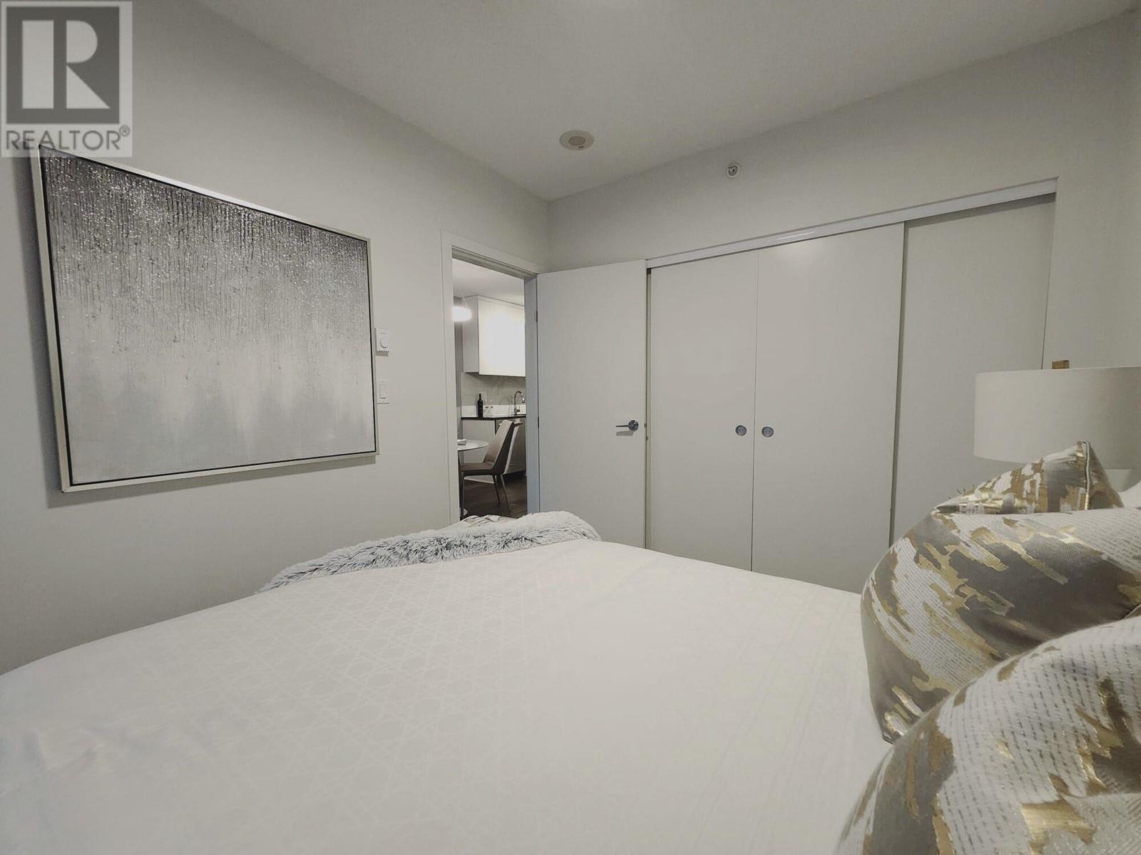 Listing Picture 11 of 21 : 372 250 E 6TH AVENUE, Vancouver / 溫哥華 - 魯藝地產 Yvonne Lu Group - MLS Medallion Club Member