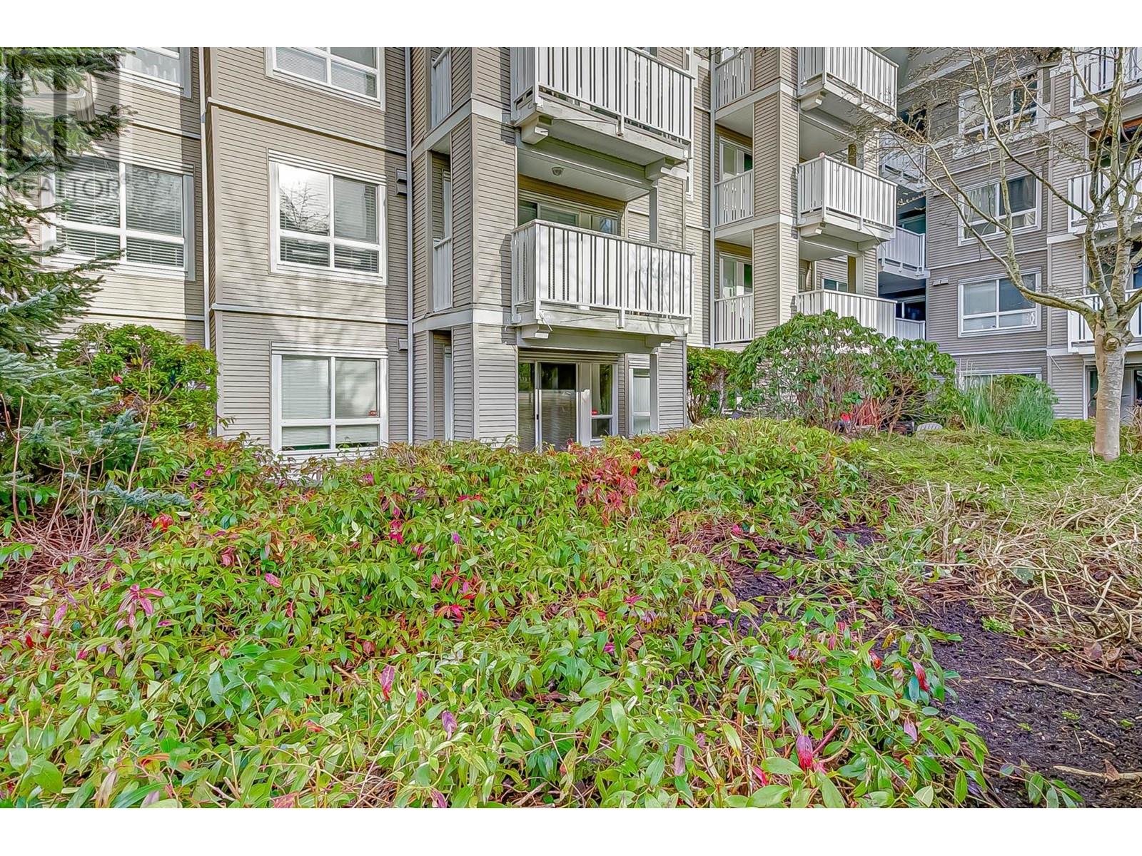 Listing Picture 3 of 26 : 122 8120 JONES ROAD, Richmond / 烈治文 - 魯藝地產 Yvonne Lu Group - MLS Medallion Club Member