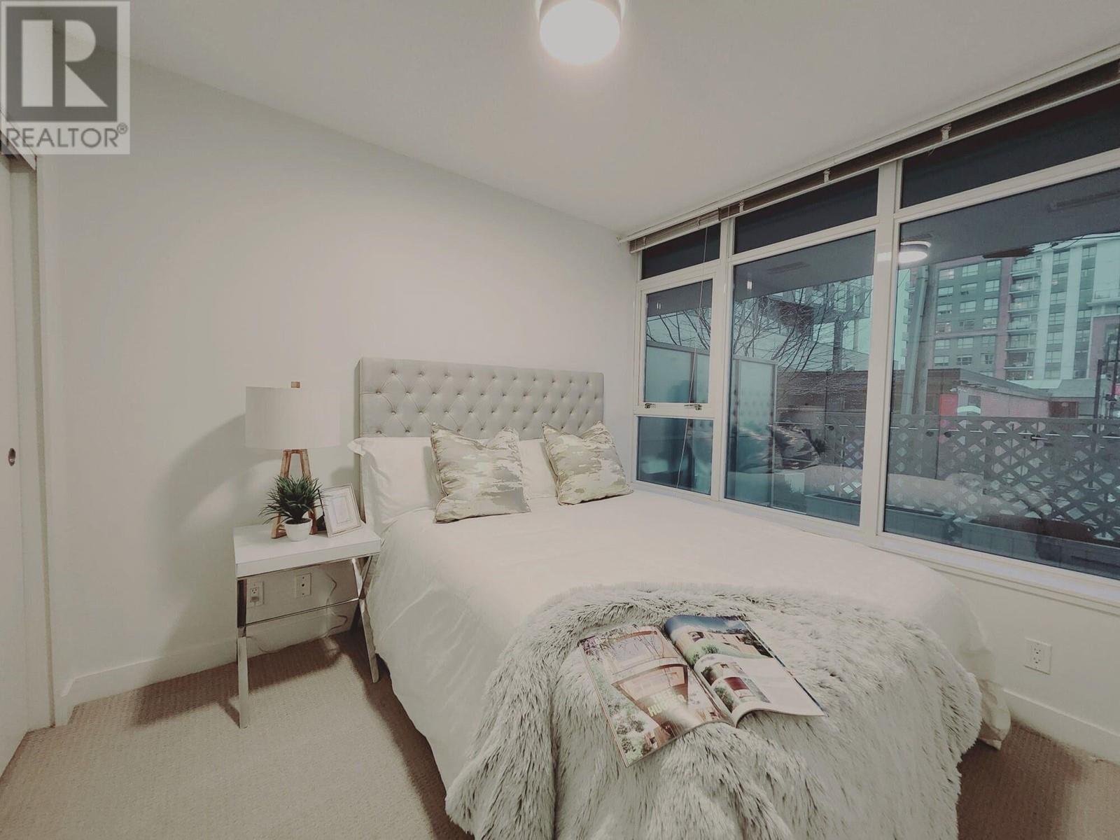 Listing Picture 9 of 21 : 372 250 E 6TH AVENUE, Vancouver / 溫哥華 - 魯藝地產 Yvonne Lu Group - MLS Medallion Club Member