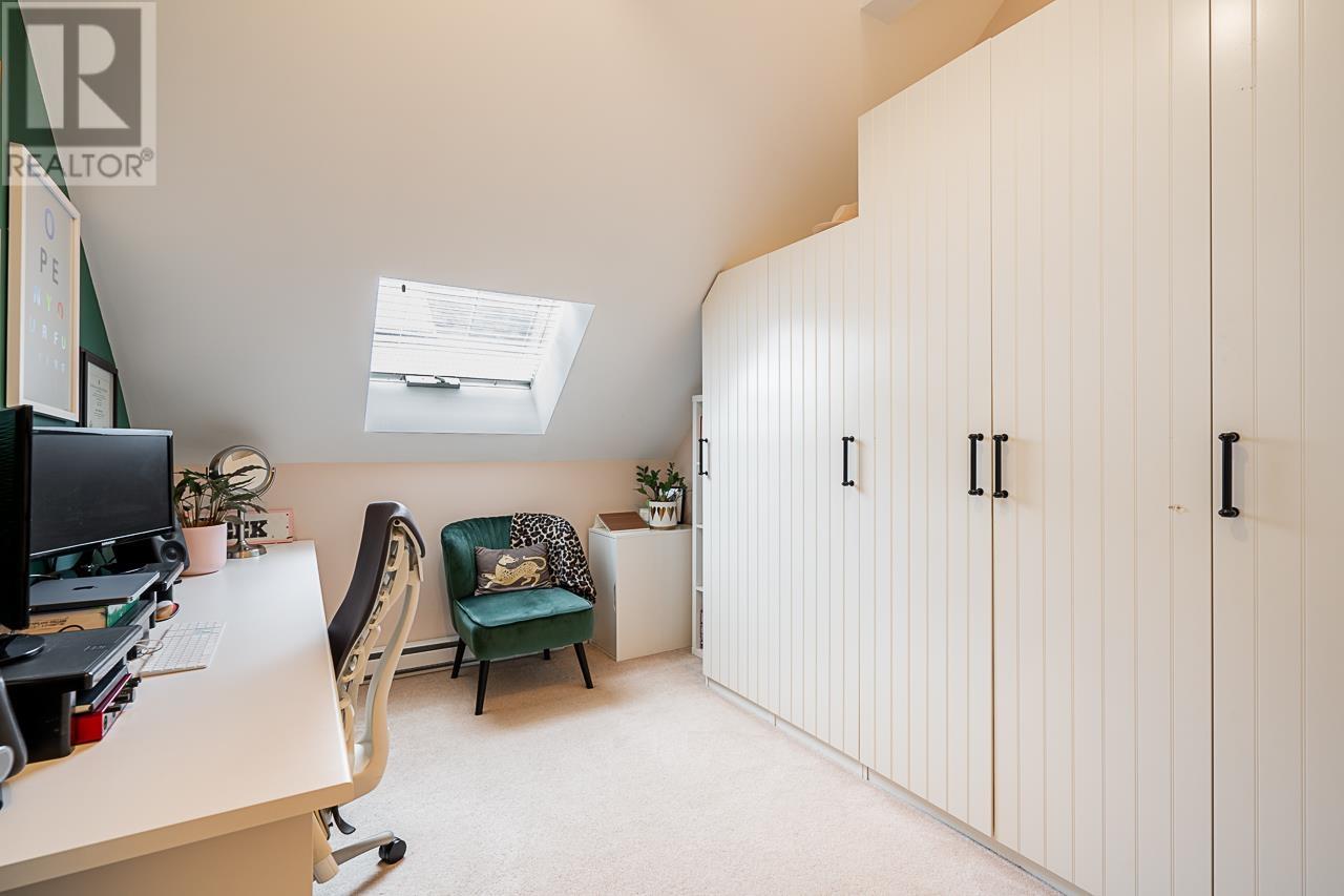 261 W 5th Street, North Vancouver, British Columbia  V7M 1J9 - Photo 25 - R2942107