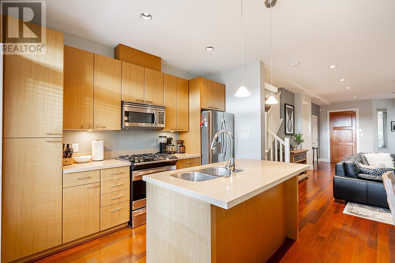 261 W 5th Street, North Vancouver, British Columbia  V7M 1J9 - Photo 15 - R2942107
