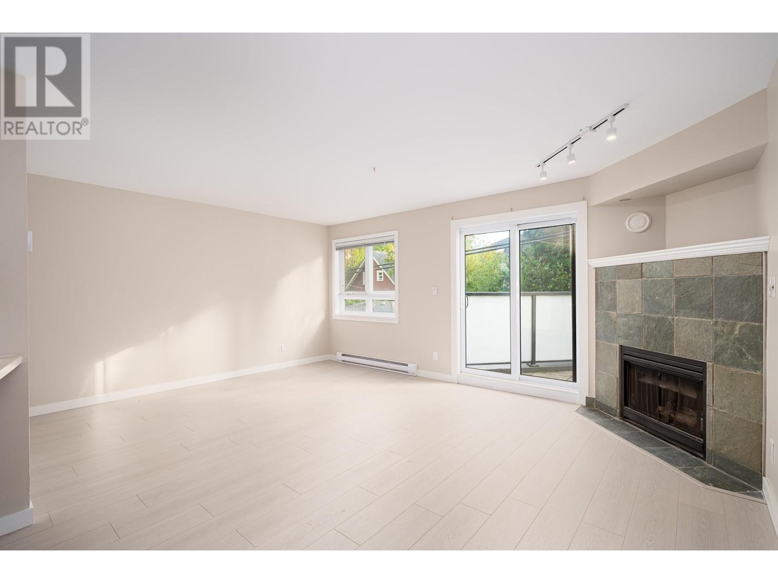 Listing Picture 7 of 19 : 104 3788 W 10TH AVENUE, Vancouver / 溫哥華 - 魯藝地產 Yvonne Lu Group - MLS Medallion Club Member