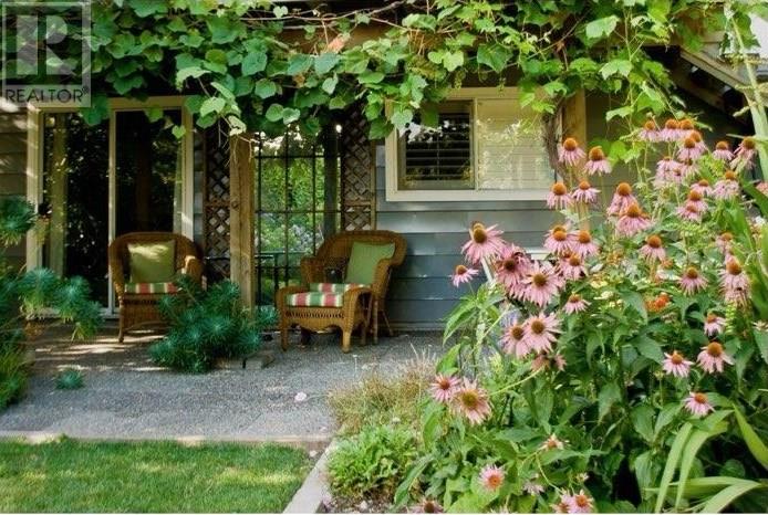 Listing Picture 39 of 40 : 4900 MARIPOSA COURT, Richmond / 烈治文 - 魯藝地產 Yvonne Lu Group - MLS Medallion Club Member