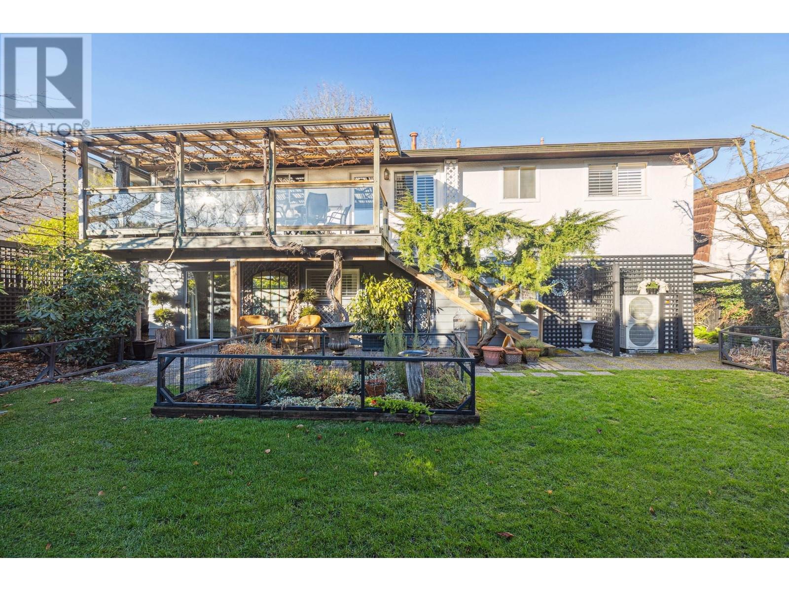 Listing Picture 35 of 40 : 4900 MARIPOSA COURT, Richmond / 烈治文 - 魯藝地產 Yvonne Lu Group - MLS Medallion Club Member