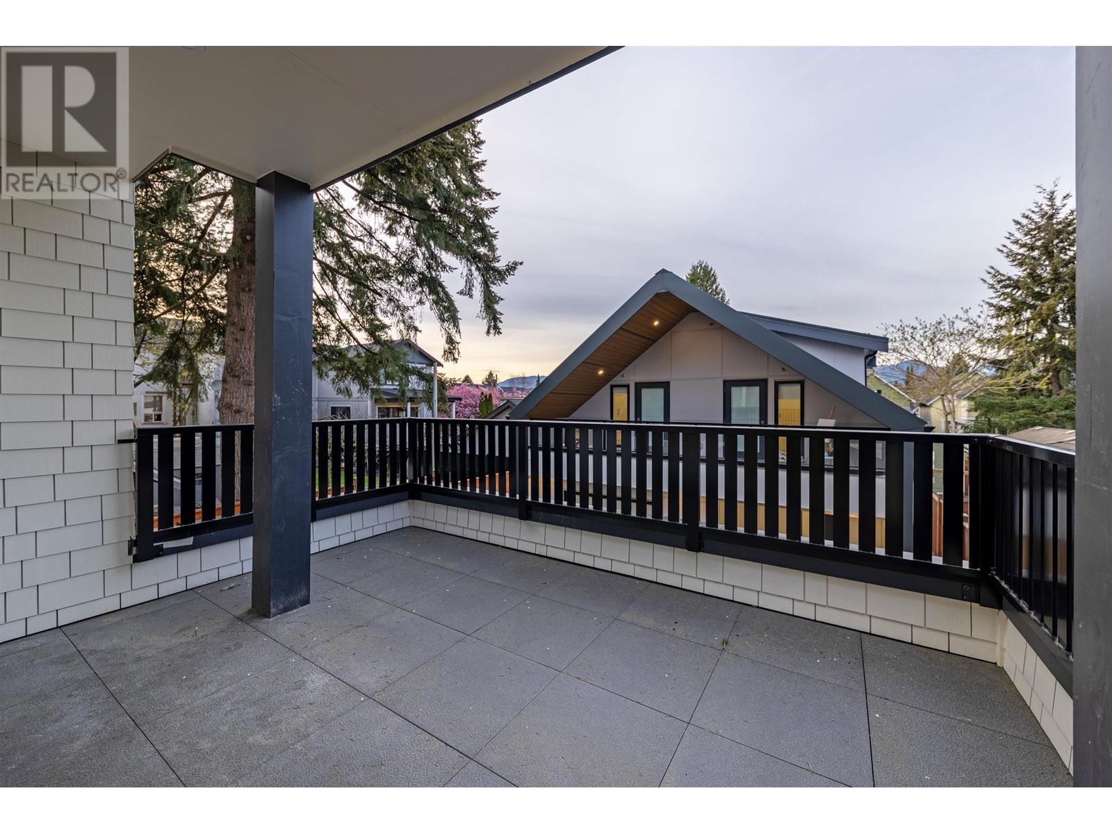 1125 E 15th Avenue, Vancouver, British Columbia  V5T 2S7 - Photo 9 - R2949712