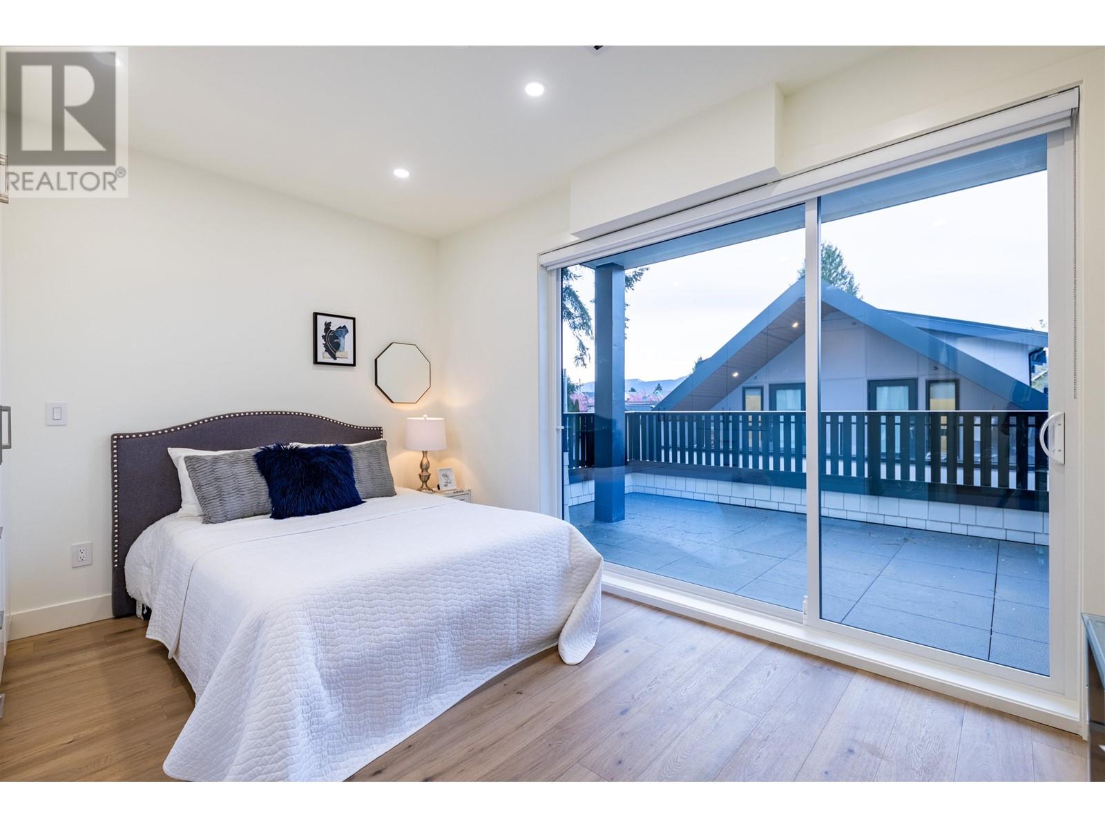 1125 E 15th Avenue, Vancouver, British Columbia  V5T 2S7 - Photo 8 - R2949712