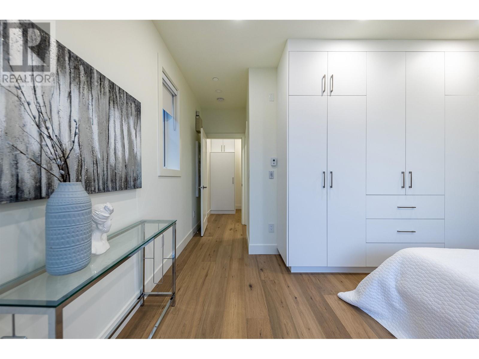 1125 E 15th Avenue, Vancouver, British Columbia  V5T 2S7 - Photo 11 - R2949712