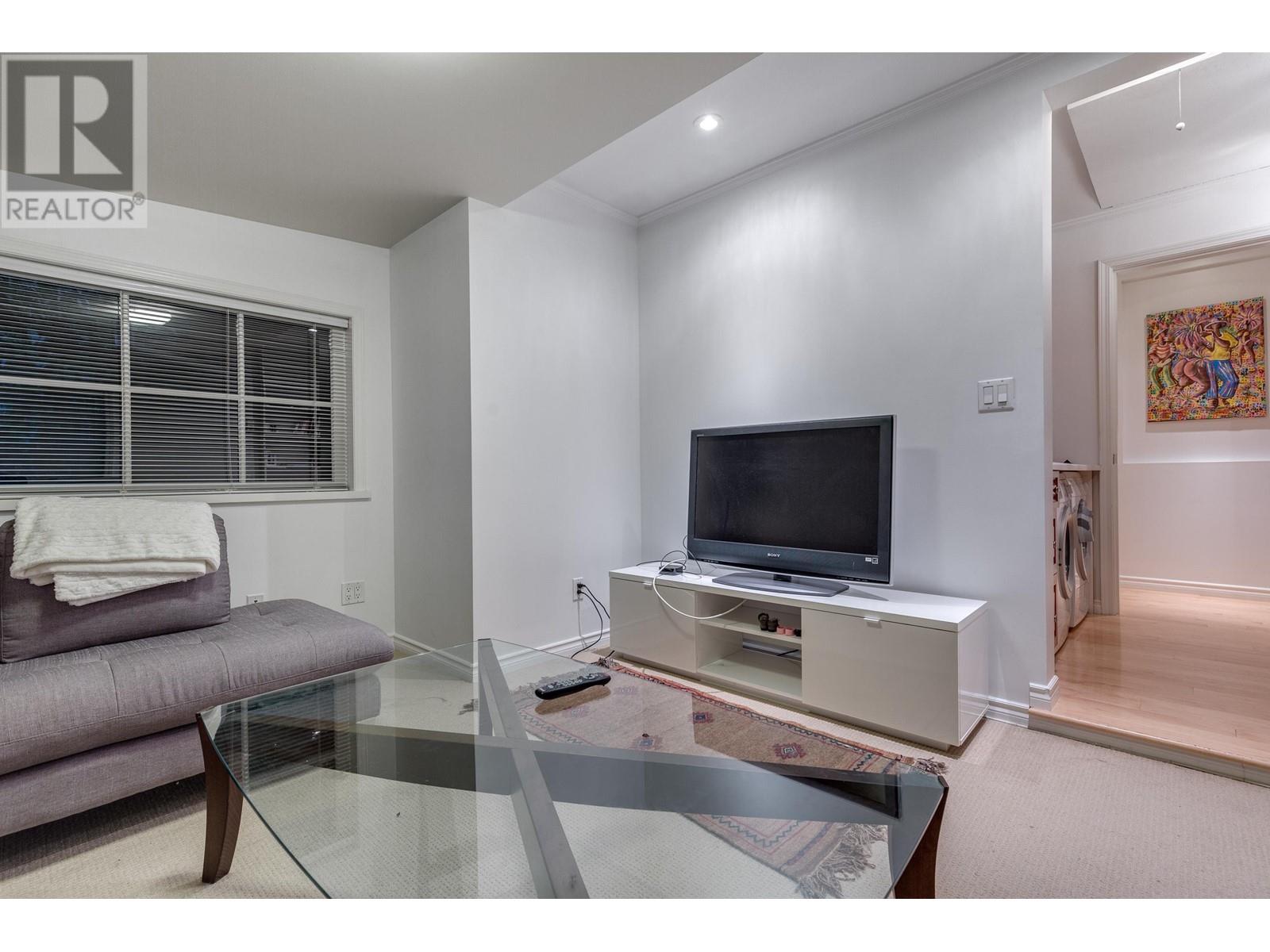 6431 Rosebery Avenue, West Vancouver, British Columbia  V7W 2C5 - Photo 21 - R2958537