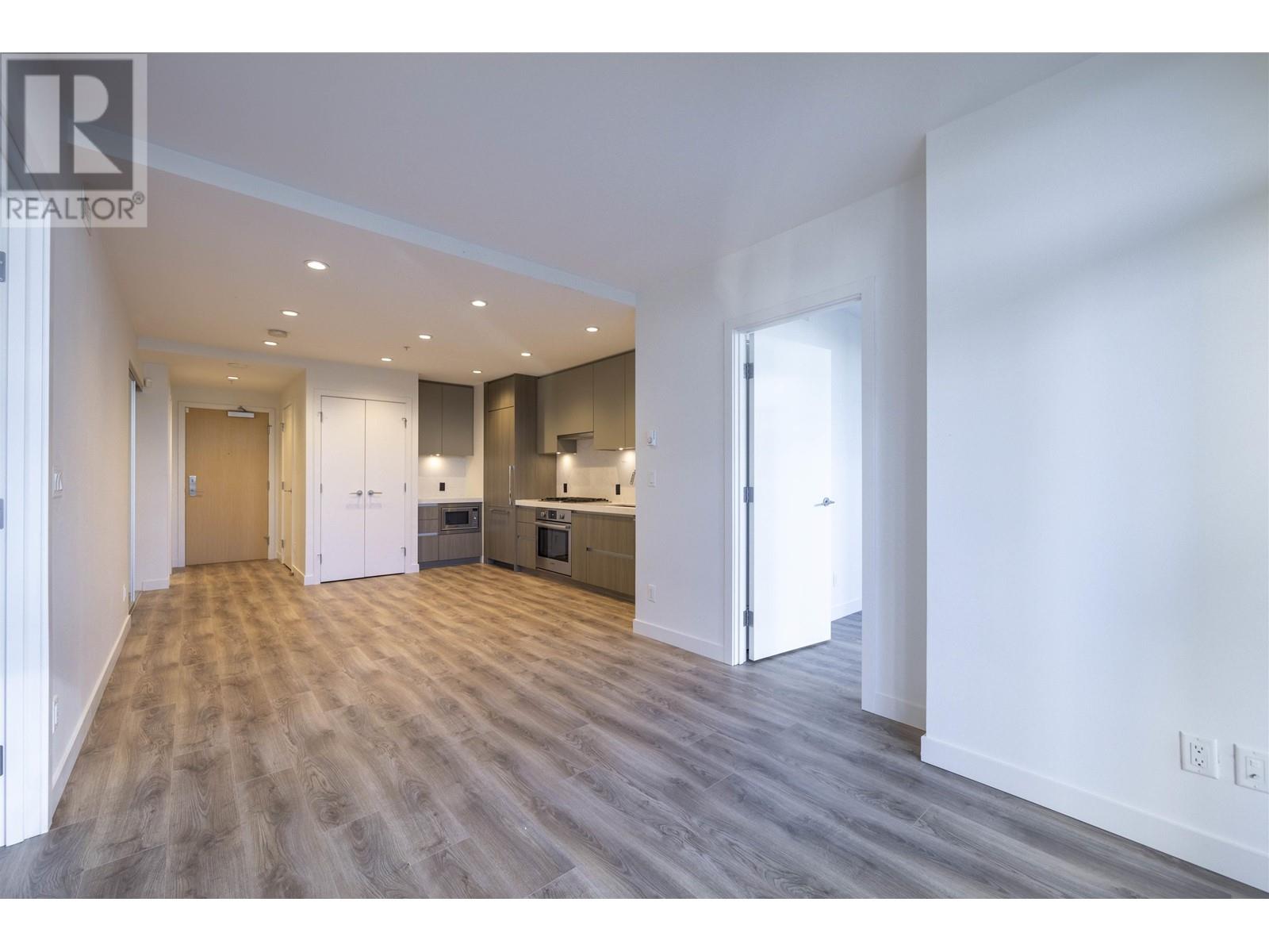 Listing Picture 12 of 33 : 508 6080 MCKAY AVENUE, Burnaby / 本拿比 - 魯藝地產 Yvonne Lu Group - MLS Medallion Club Member