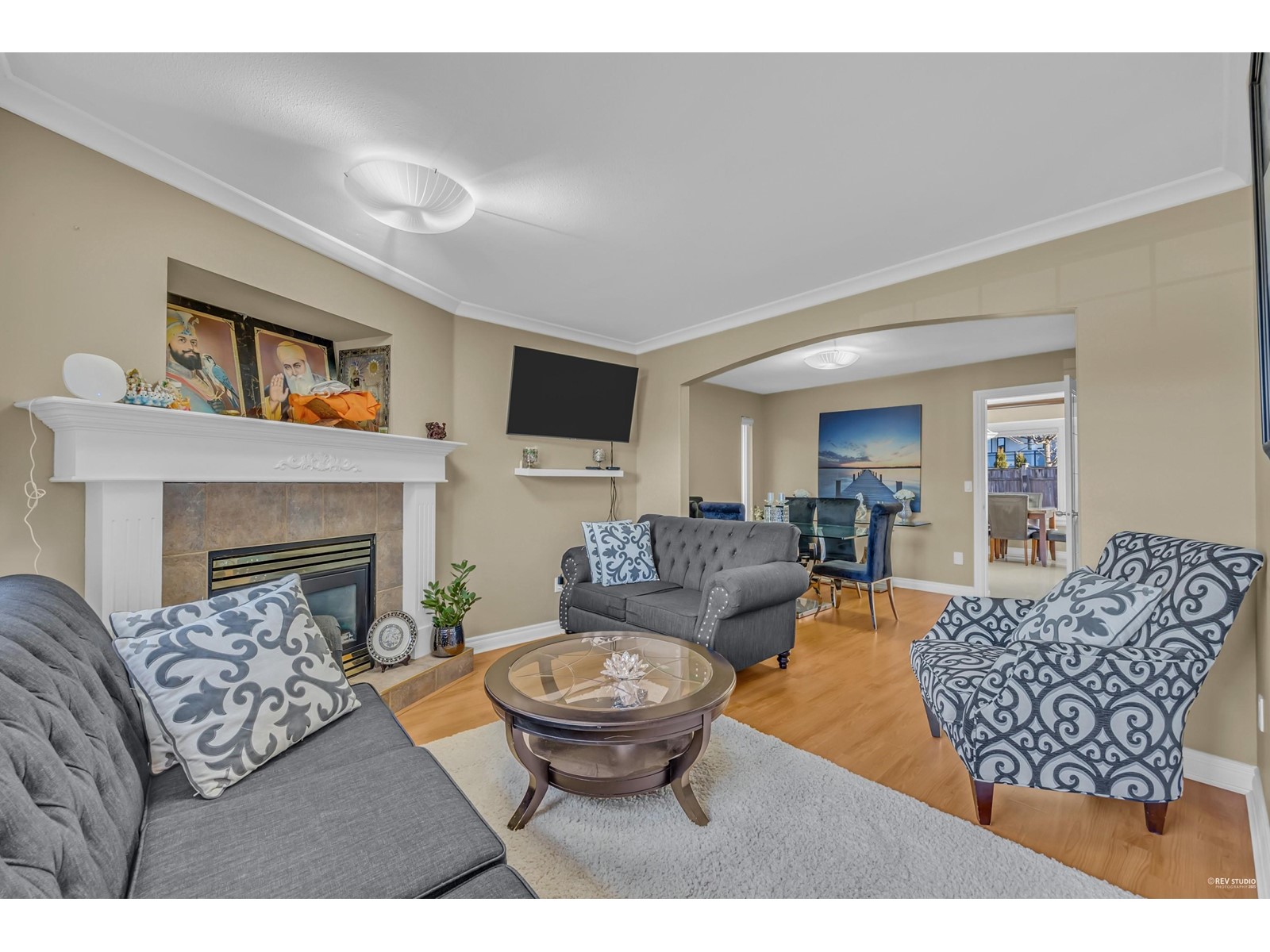 Property at 6380 125A STREET image 3