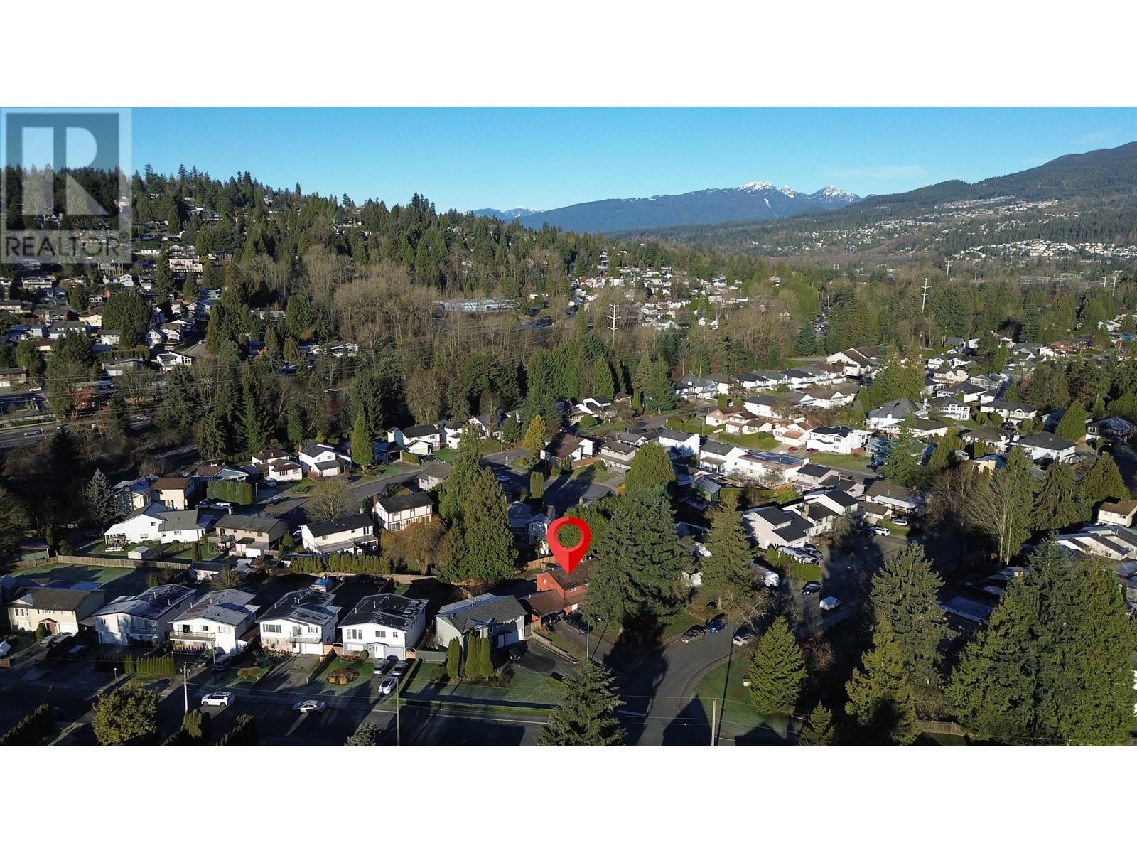 Property at 830 IRVINE STREET image 3