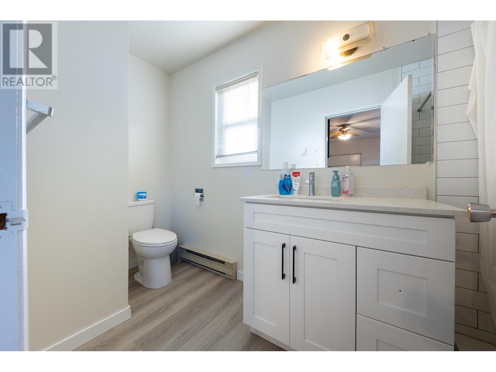 830 Irvine Street, Coquitlam, British Columbia  V3C 4C2 - Photo 23 - R2958910