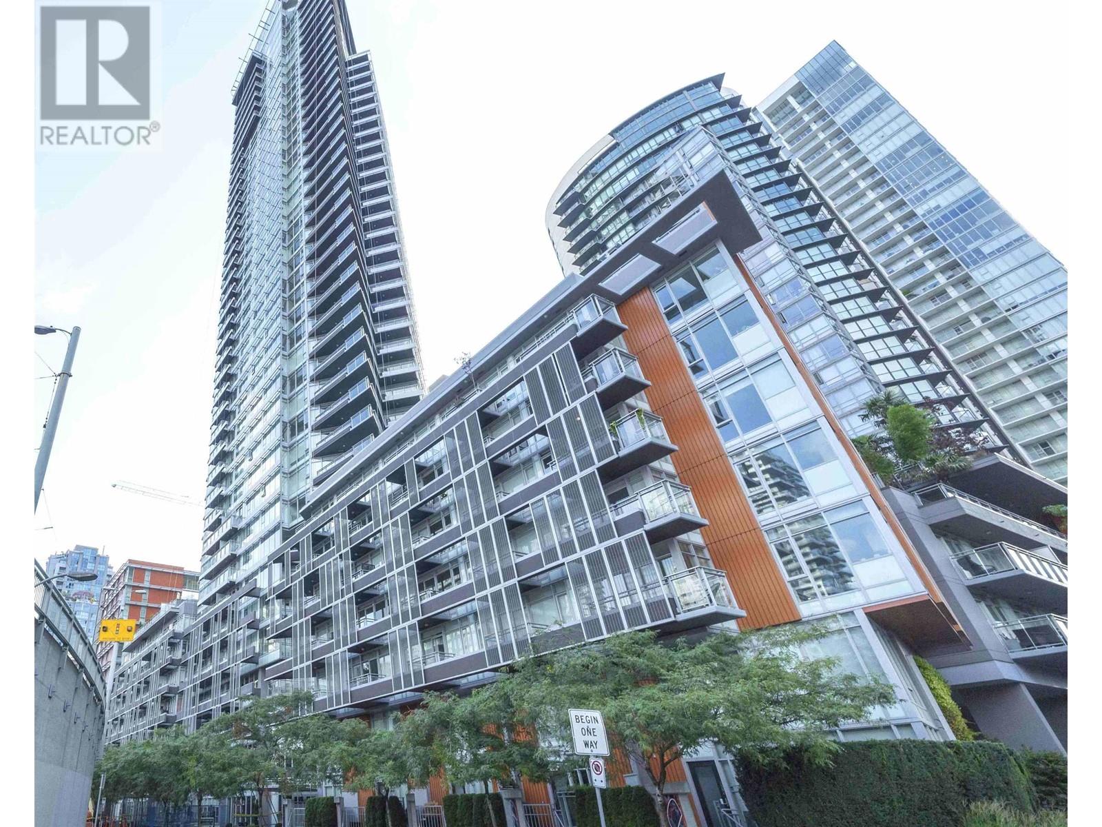 2306 1372 SEYMOUR STREET, Vancouver