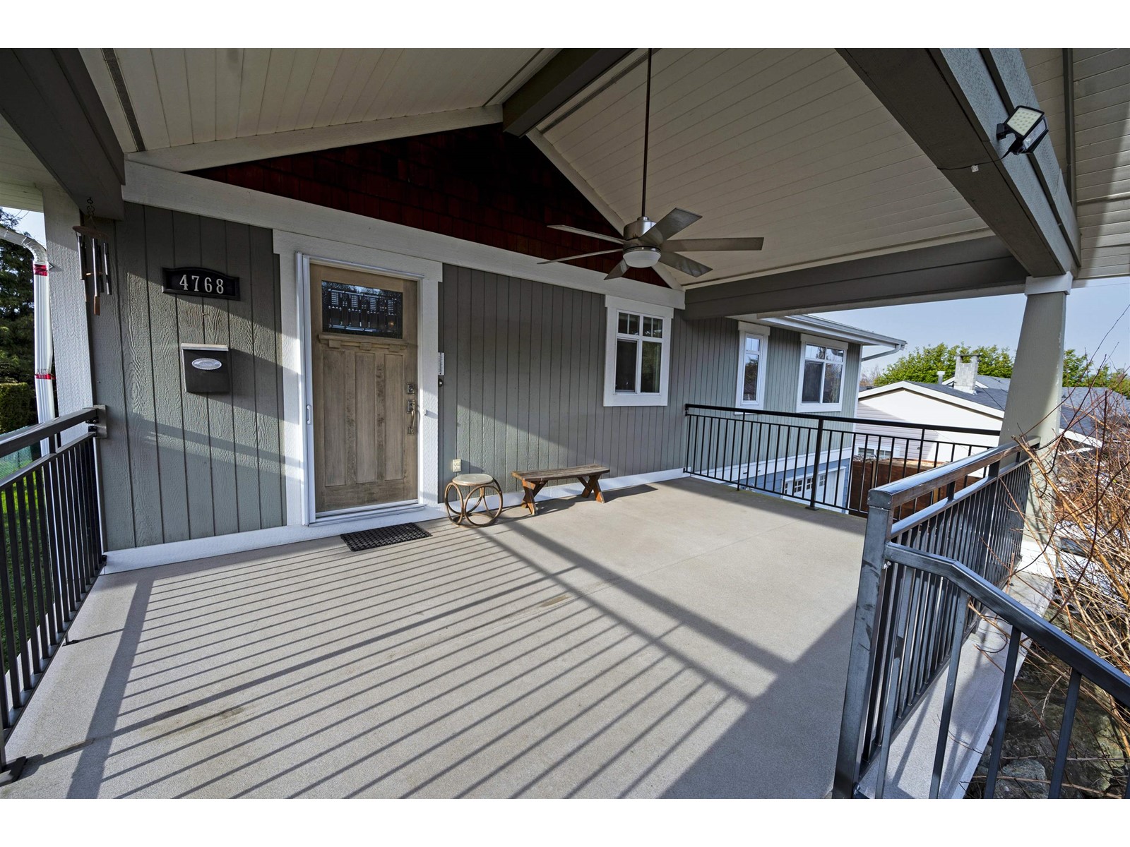 4768 200 Street, Langley, British Columbia  V3A 6C5 - Photo 4 - R2958482