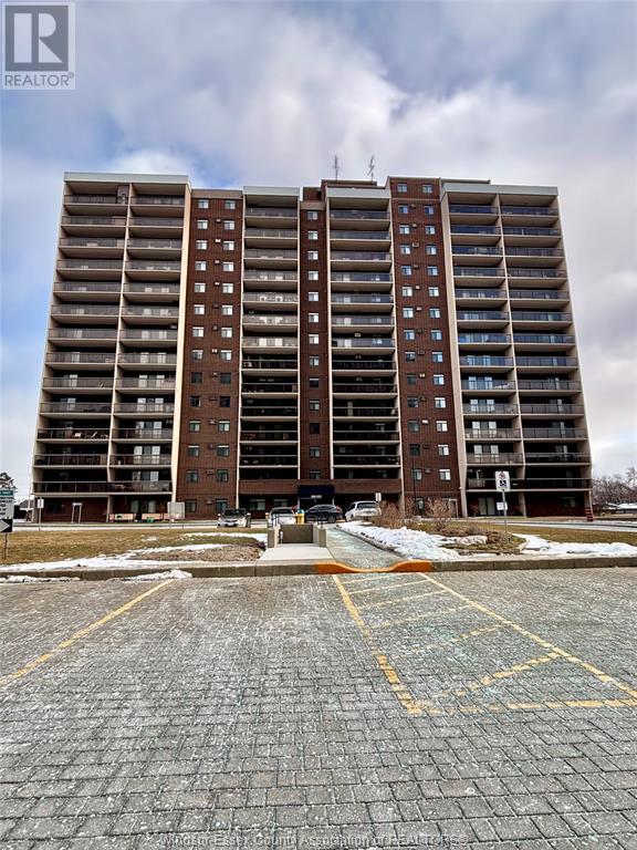 MLS# 25001351: 9099 RIVERSIDE DRIVE East Unit# 1022E, Windsor, Canada