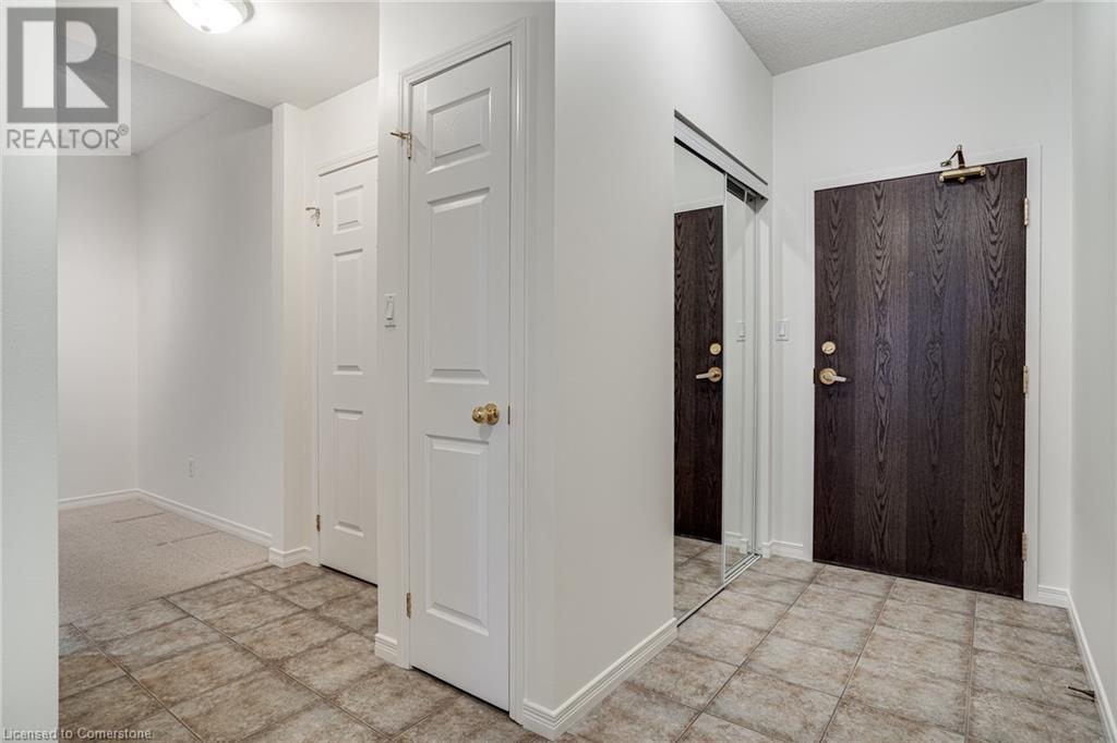 1000 Creekside Drive Unit# 605, Dundas, Ontario  L9H 7S6 - Photo 3 - 40692285