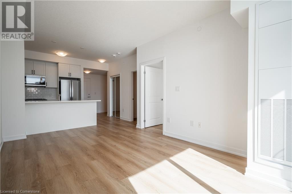 10 Mallard Trail Unit# 228, Waterdown, Ontario  L0R 2H1 - Photo 2 - 40692420