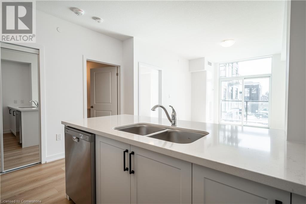 10 Mallard Trail Unit# 228, Waterdown, Ontario  L0R 2H1 - Photo 7 - 40692420