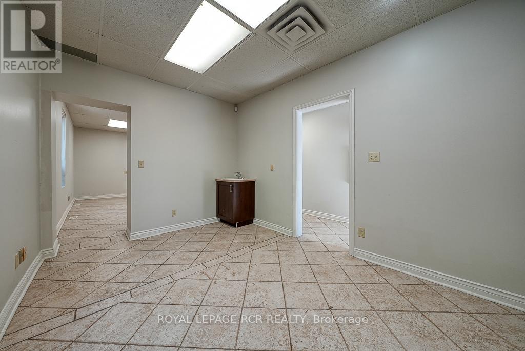 590 Adelaide Street, Woodstock, Ontario  N4S 4B9 - Photo 12 - X11935110
