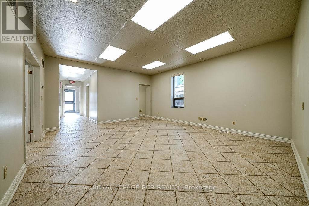 590 Adelaide Street, Woodstock, Ontario  N4S 4B9 - Photo 6 - X11935110