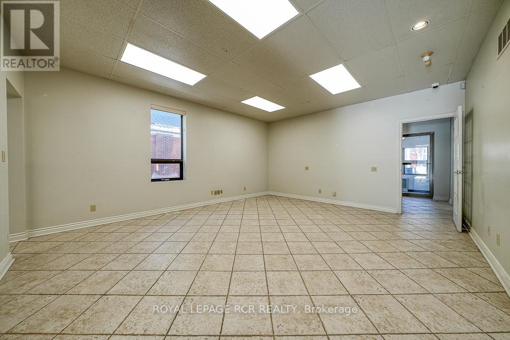 590 Adelaide Street, Woodstock, Ontario  N4S 4B9 - Photo 7 - X11935110