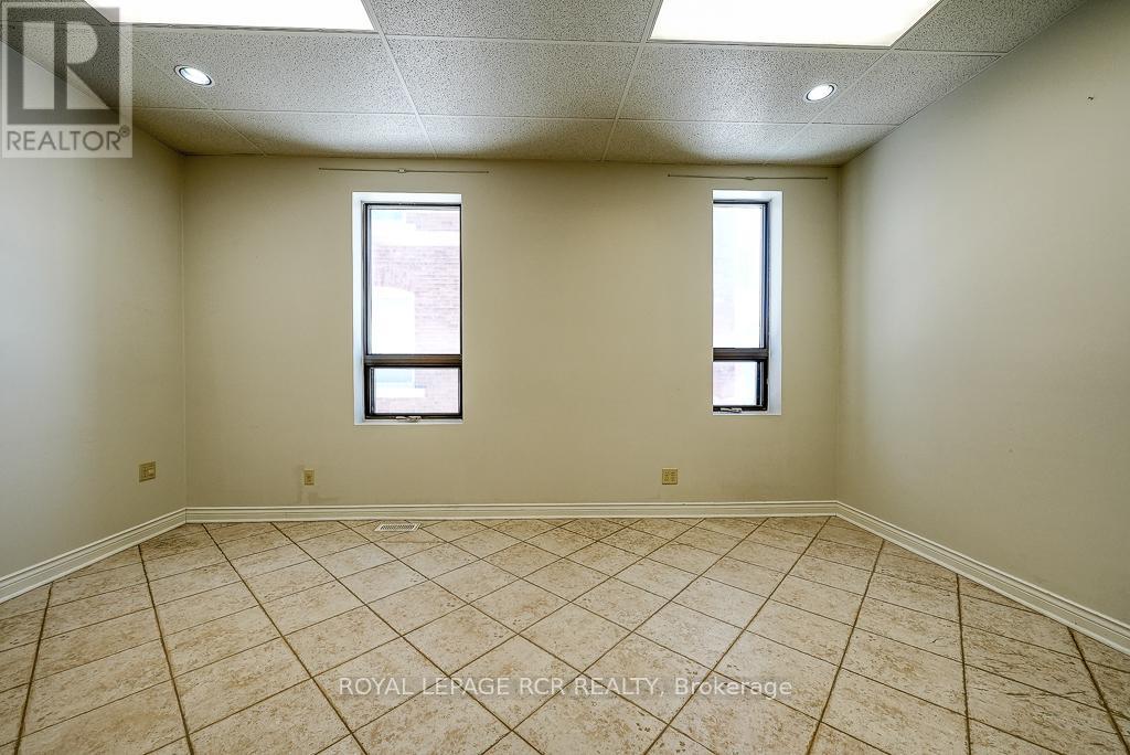 590 Adelaide Street, Woodstock, Ontario  N4S 4B9 - Photo 8 - X11935110