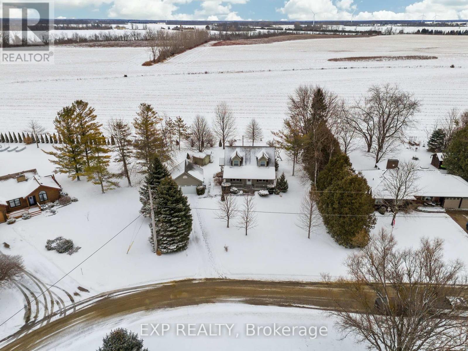 9889 Leonard Street, Lambton Shores, Ontario  N0M 1T0 - Photo 28 - X11934826