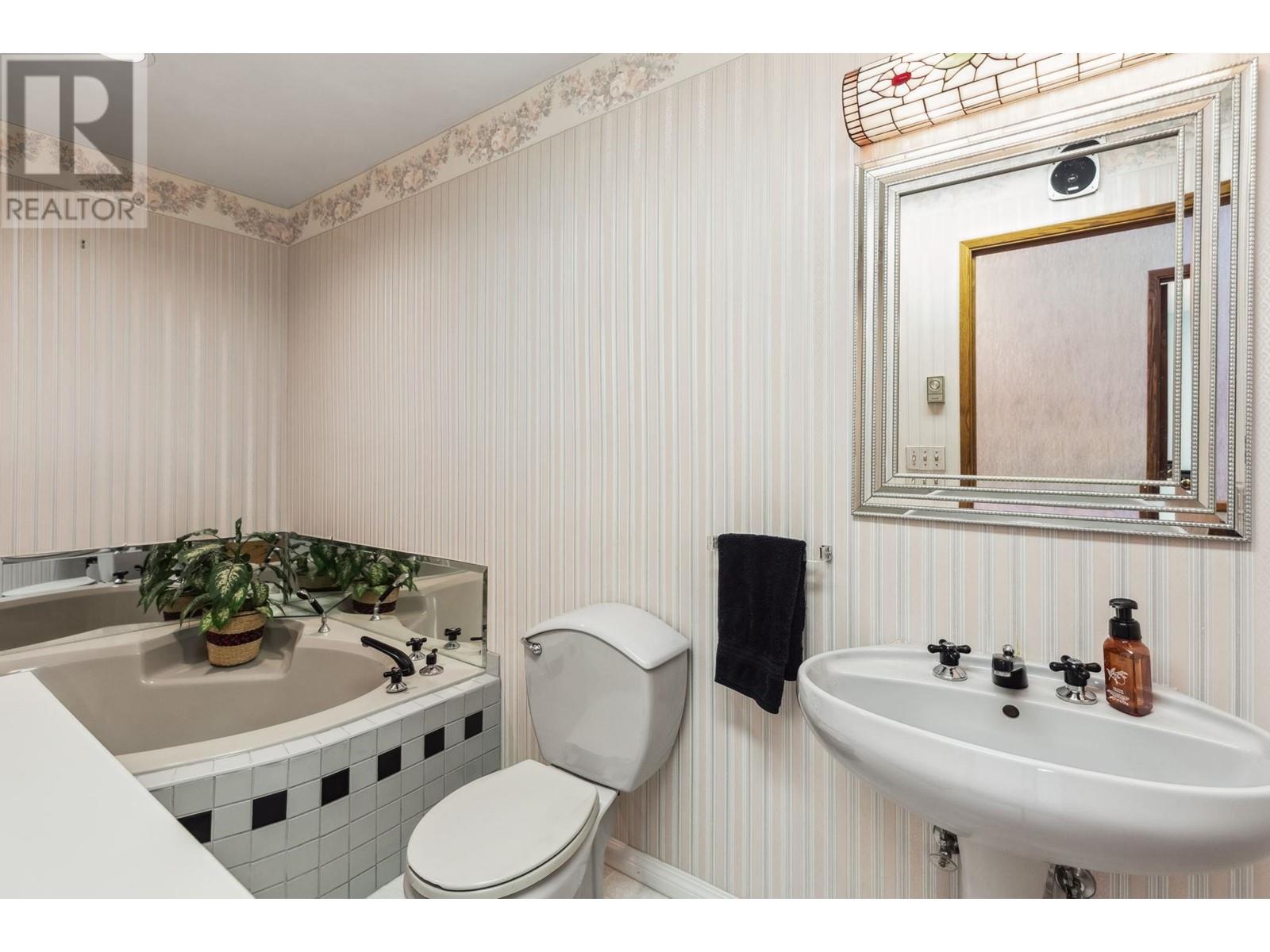 5117 2a Avenue, Tsawwassen, British Columbia  V4M 3N7 - Photo 24 - R2959014