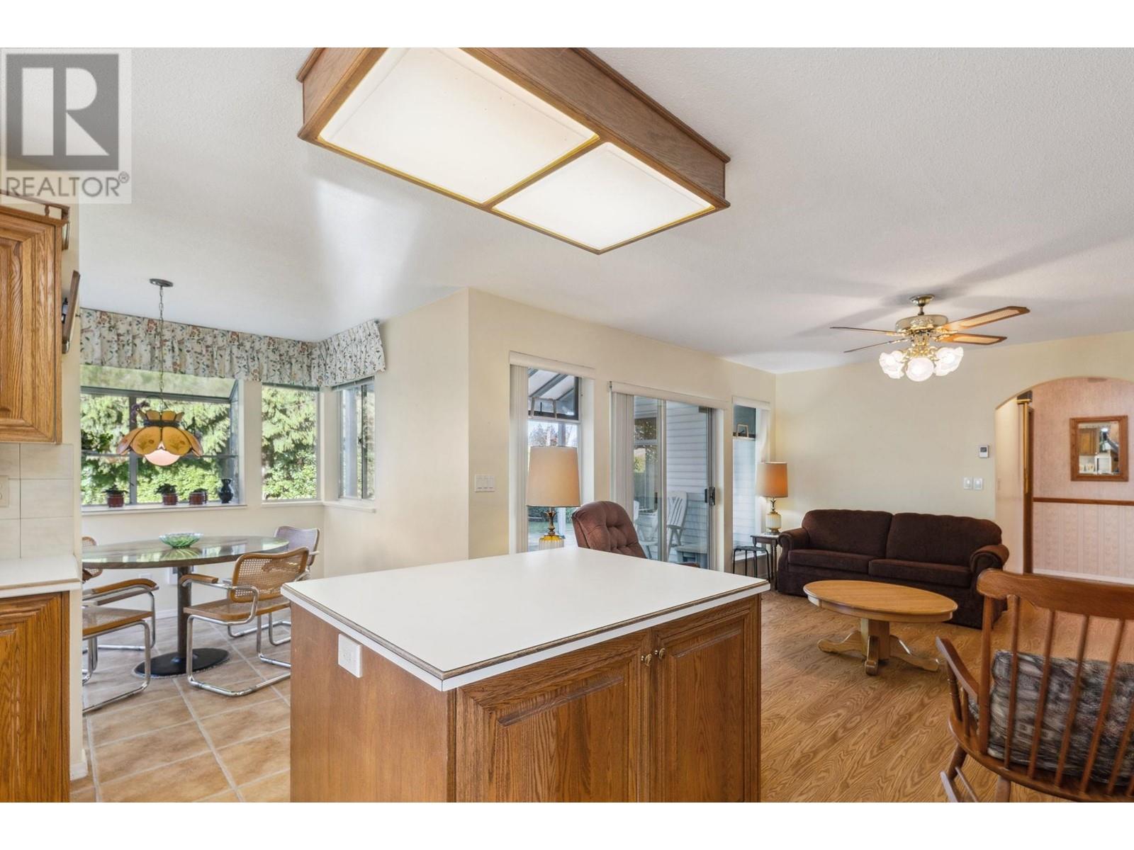 5117 2a Avenue, Tsawwassen, British Columbia  V4M 3N7 - Photo 9 - R2959014