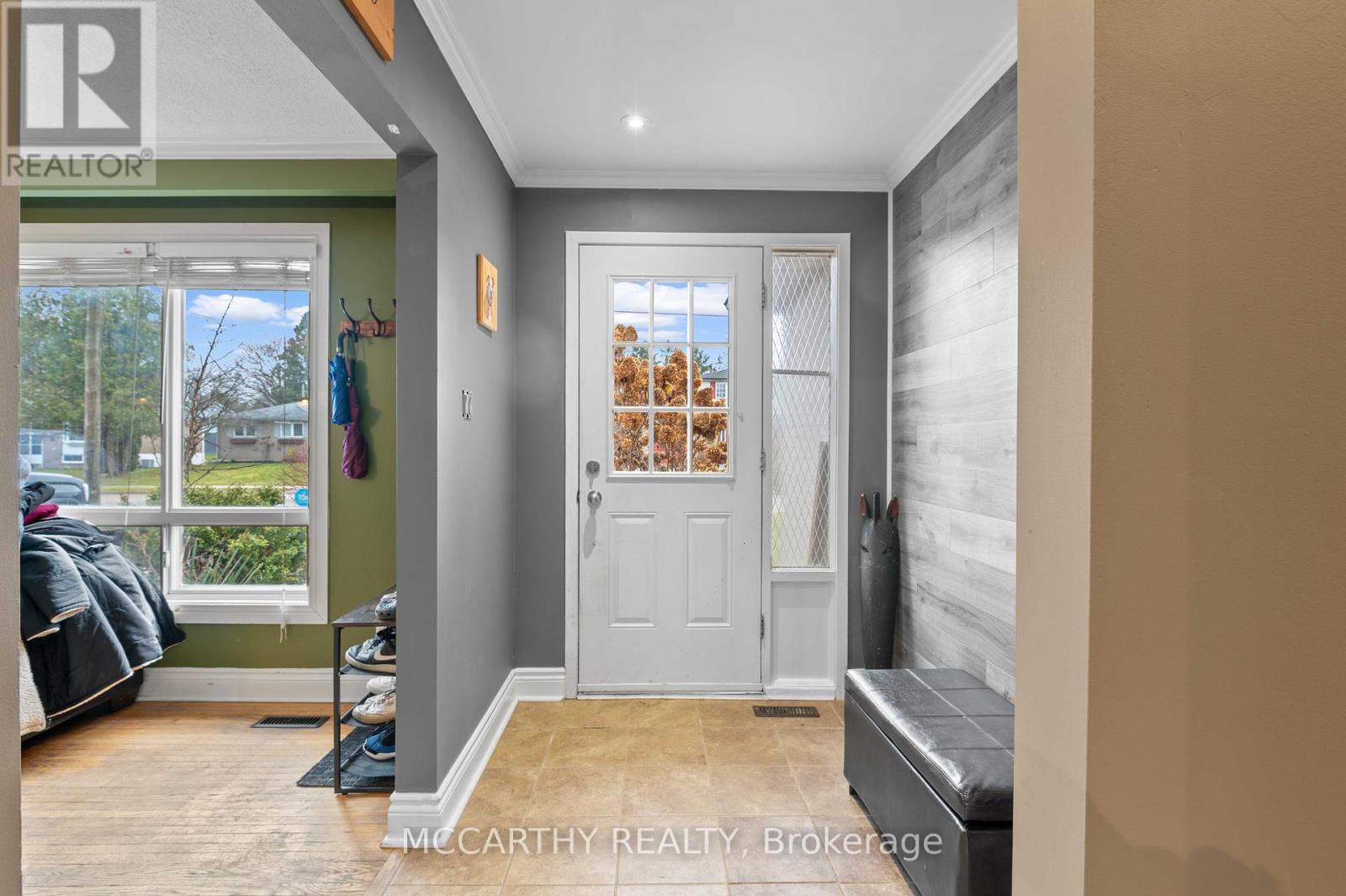 Property at 124 MURIEL STREET image 3
