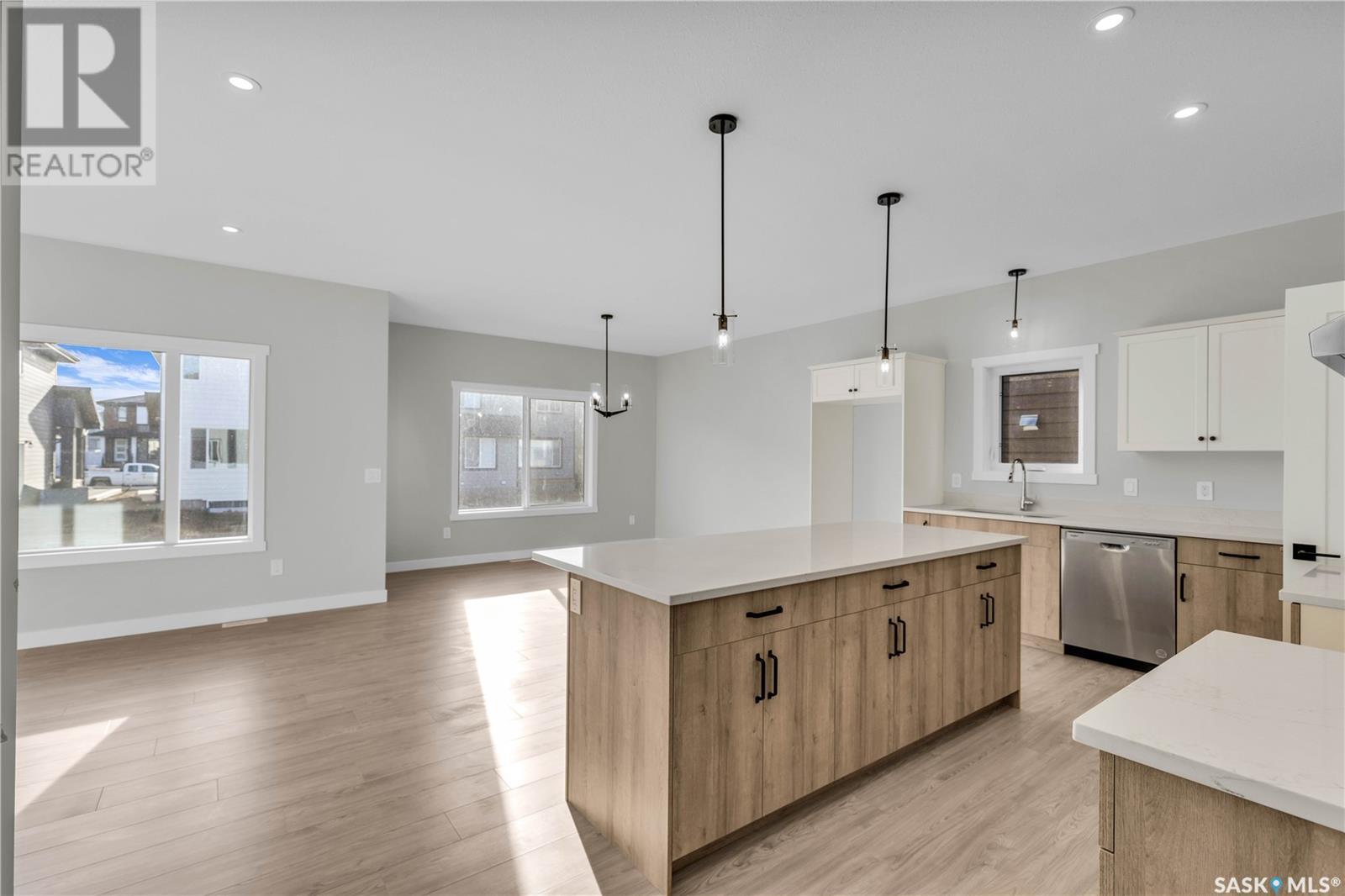Property at 303 Asokan STREET image 4