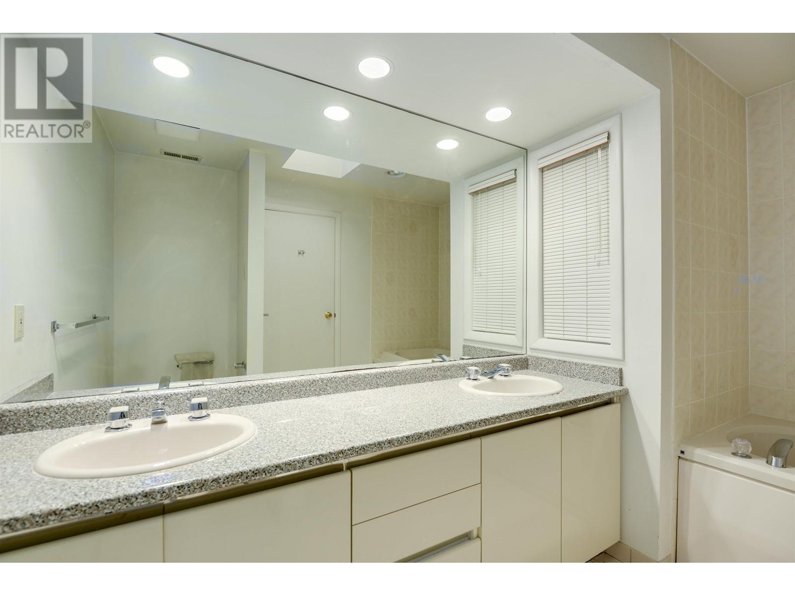 575 Hadden Drive, West Vancouver, British Columbia  V7S 1G8 - Photo 6 - R2949710