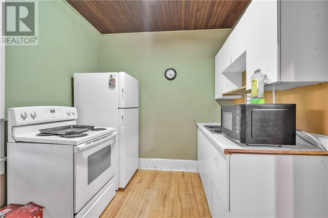 Property at 348-350 Elm Street image 4
