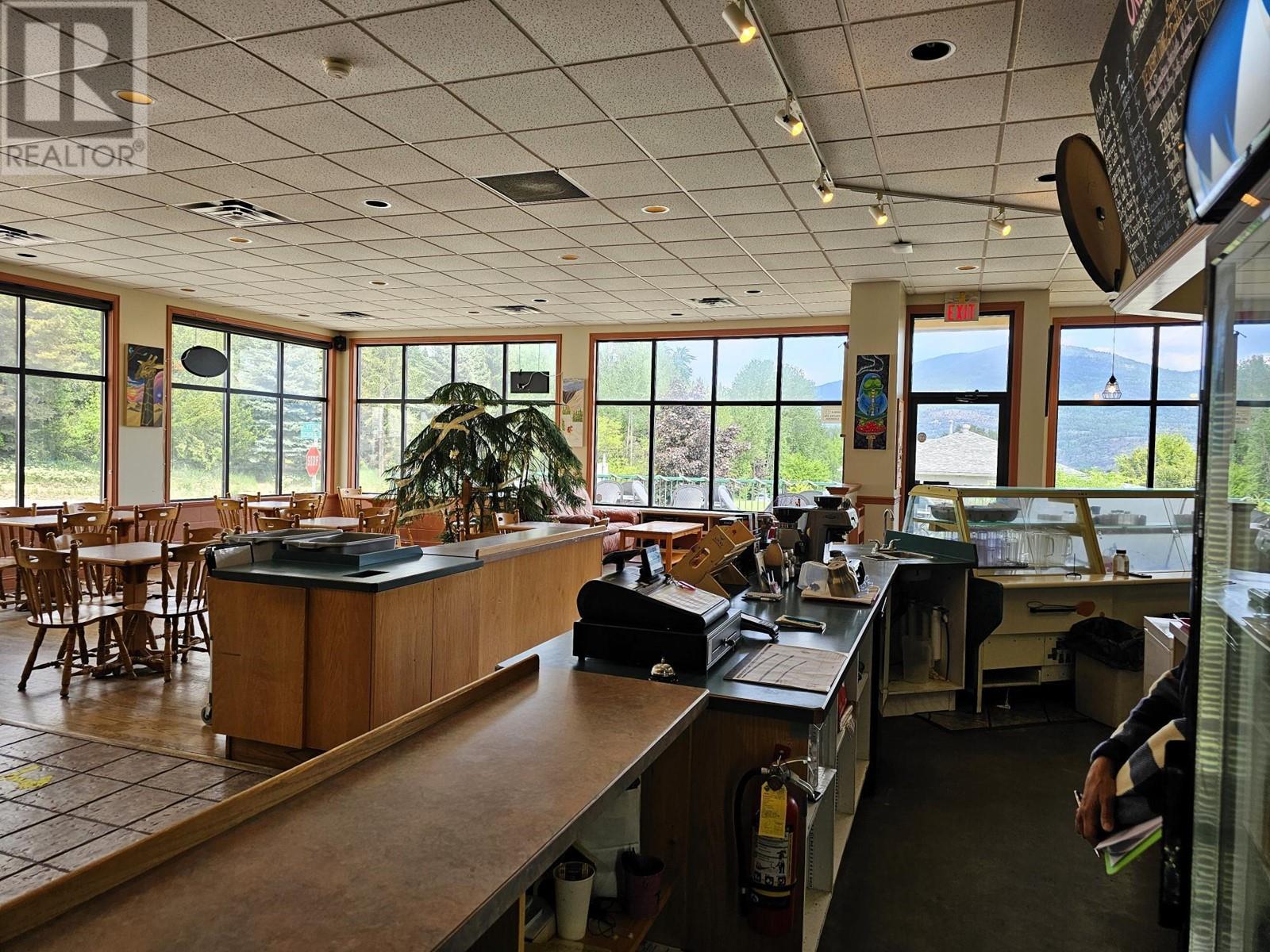 760 Schofield Highway, Warfield, British Columbia  V1R 2G9 - Photo 7 - 10332360