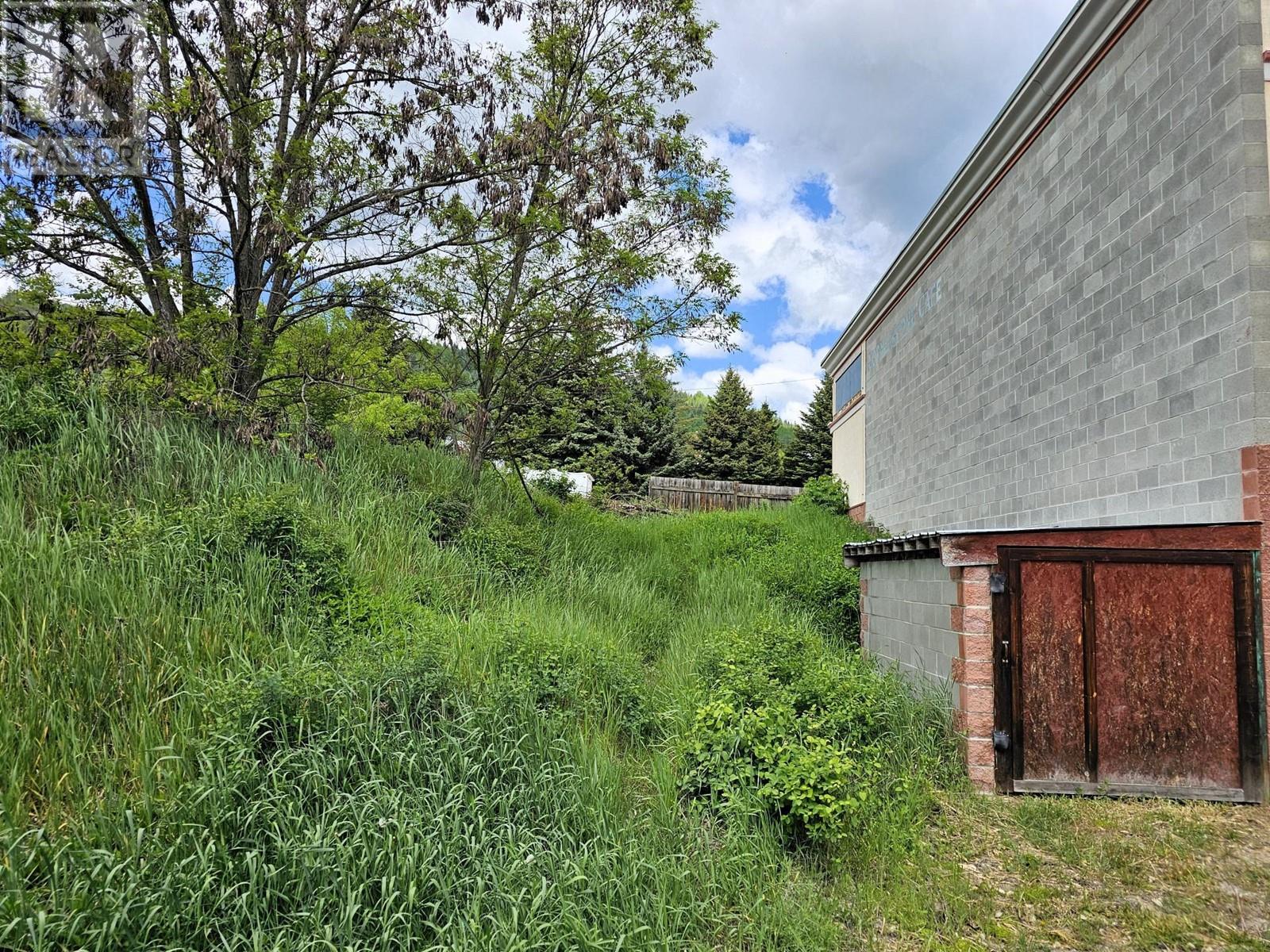 760 Schofield Highway, Warfield, British Columbia  V1R 2G9 - Photo 34 - 10332360