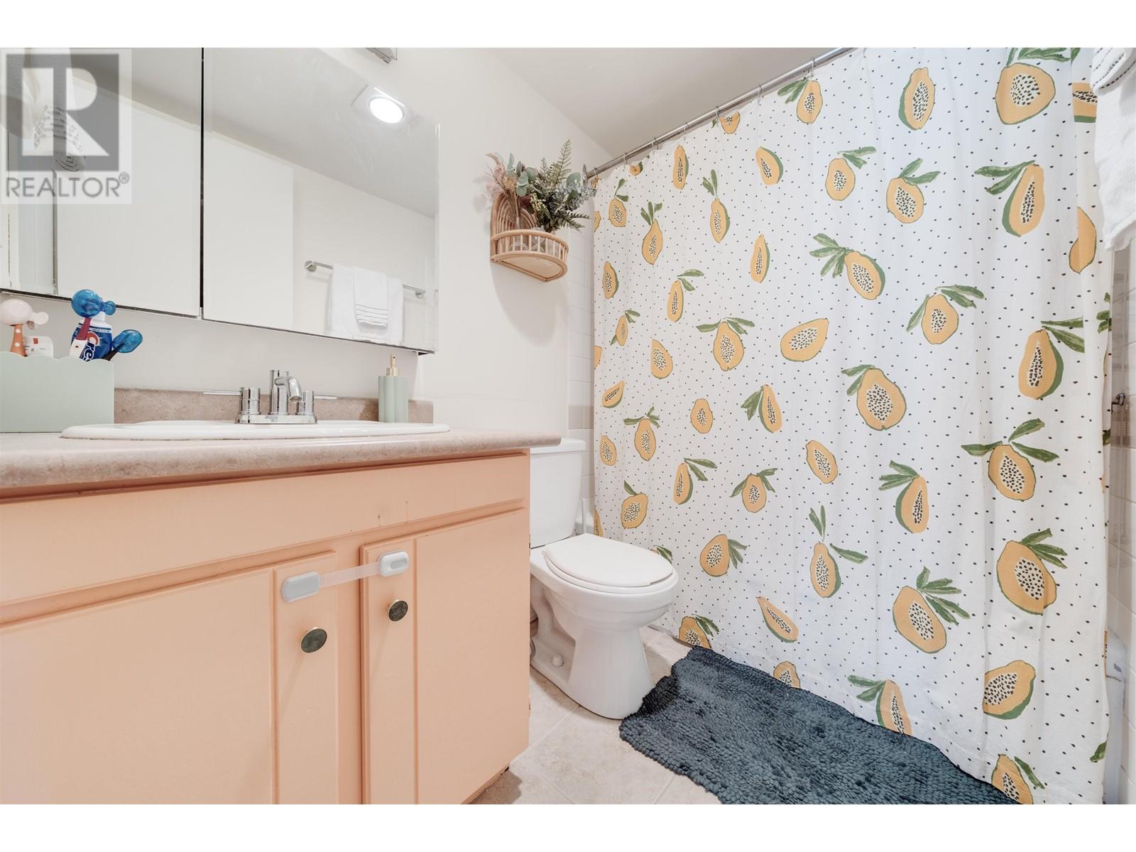701 620 Seventh Avenue, New Westminster, British Columbia  V3M 5T6 - Photo 14 - R2958409