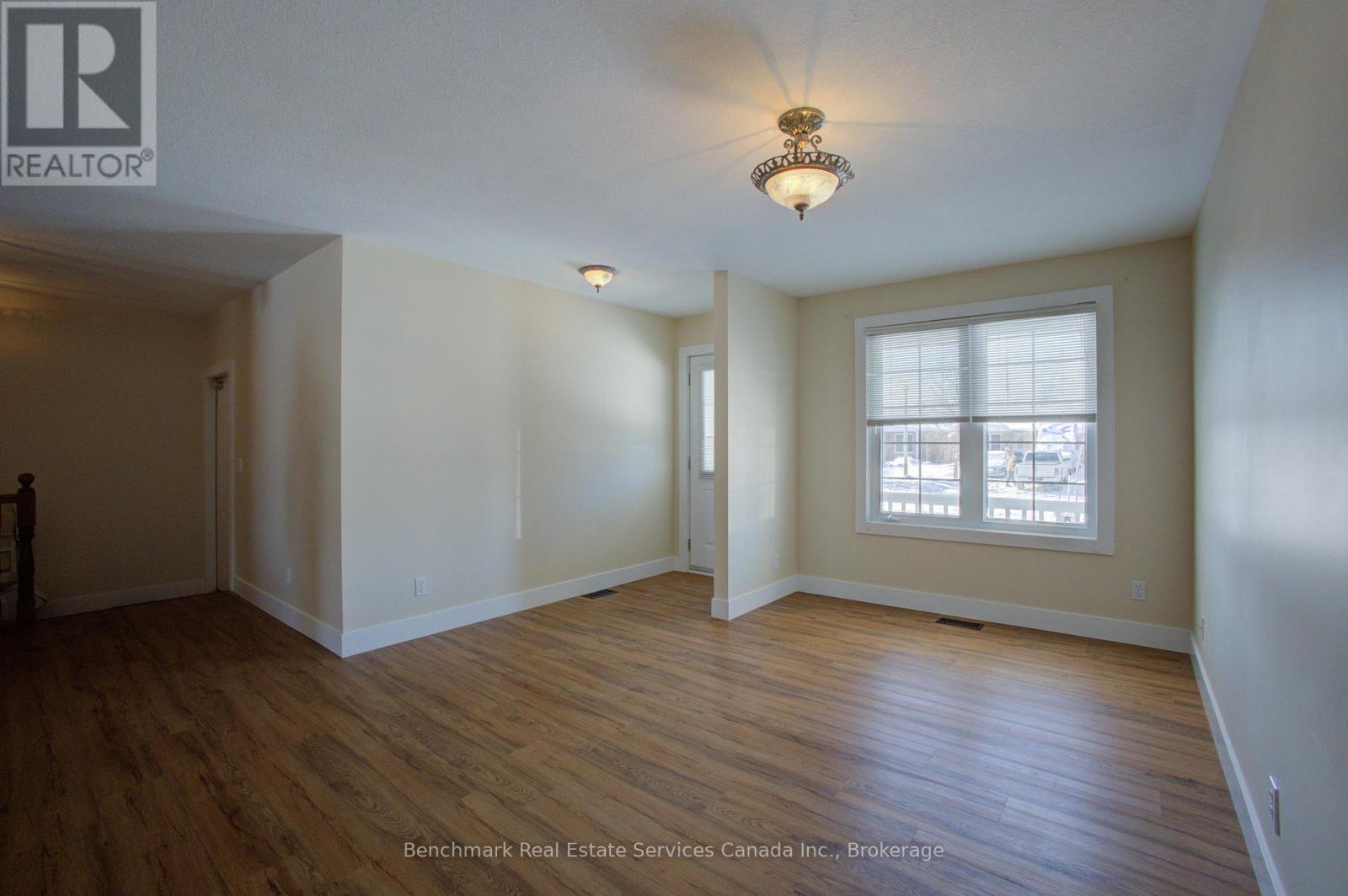 69 Ann Street, St. Marys, Ontario  N4X 1B1 - Photo 6 - X11935694
