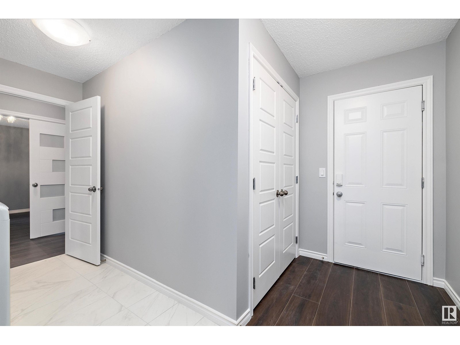 Property at 68 VERNON ST image 4