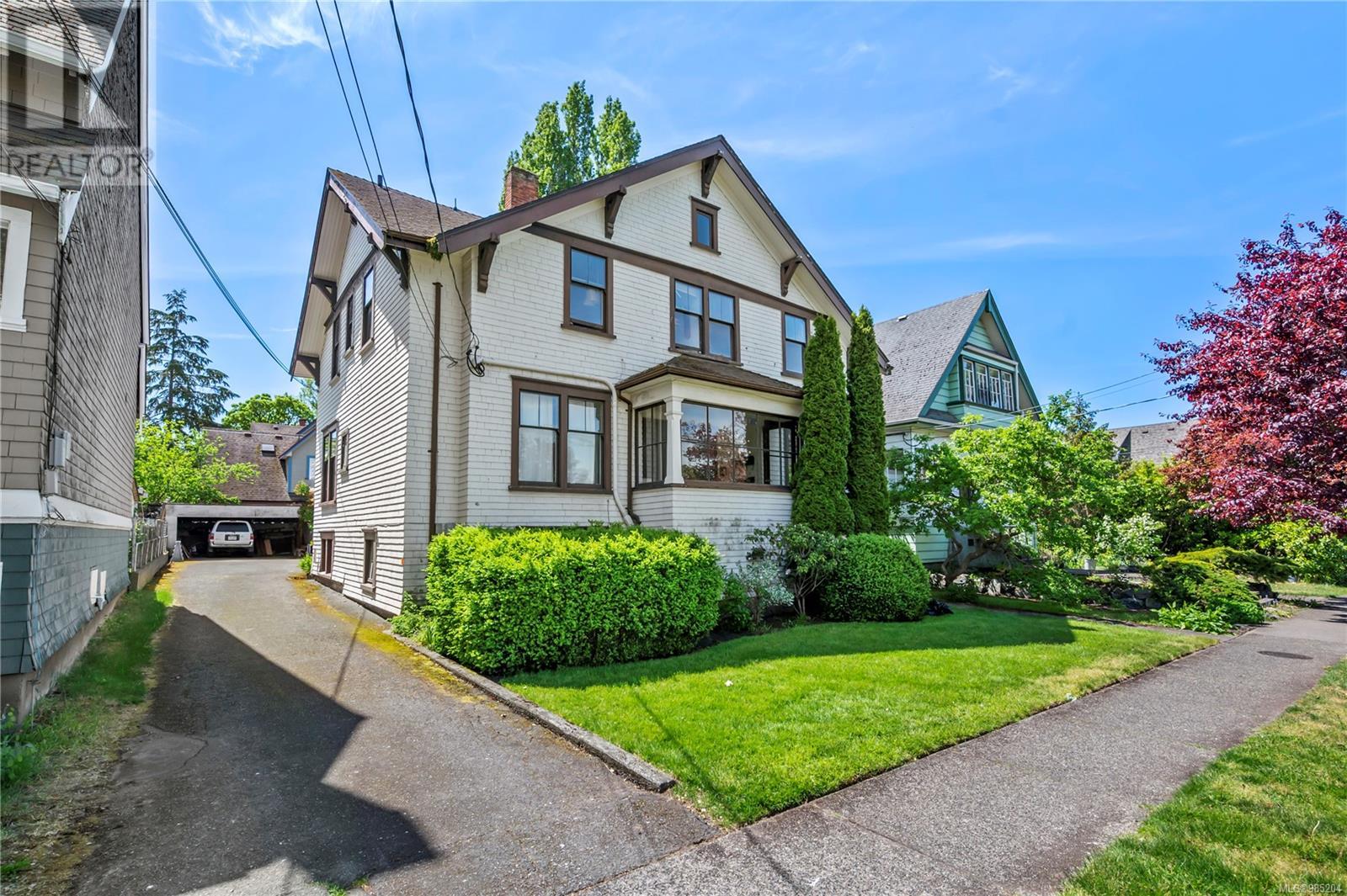 Property at 1157 Princess Ave image 1