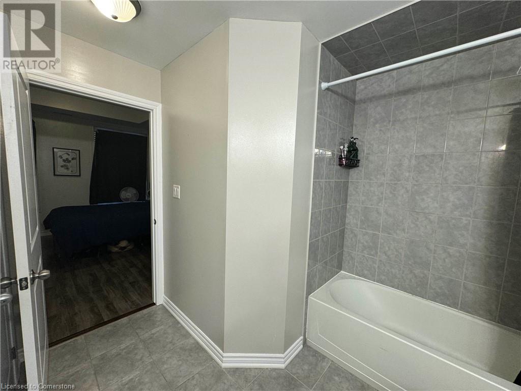 5327 Upper Middle Road Unit# 203, Burlington, Ontario  L7L 0E9 - Photo 12 - 40692537