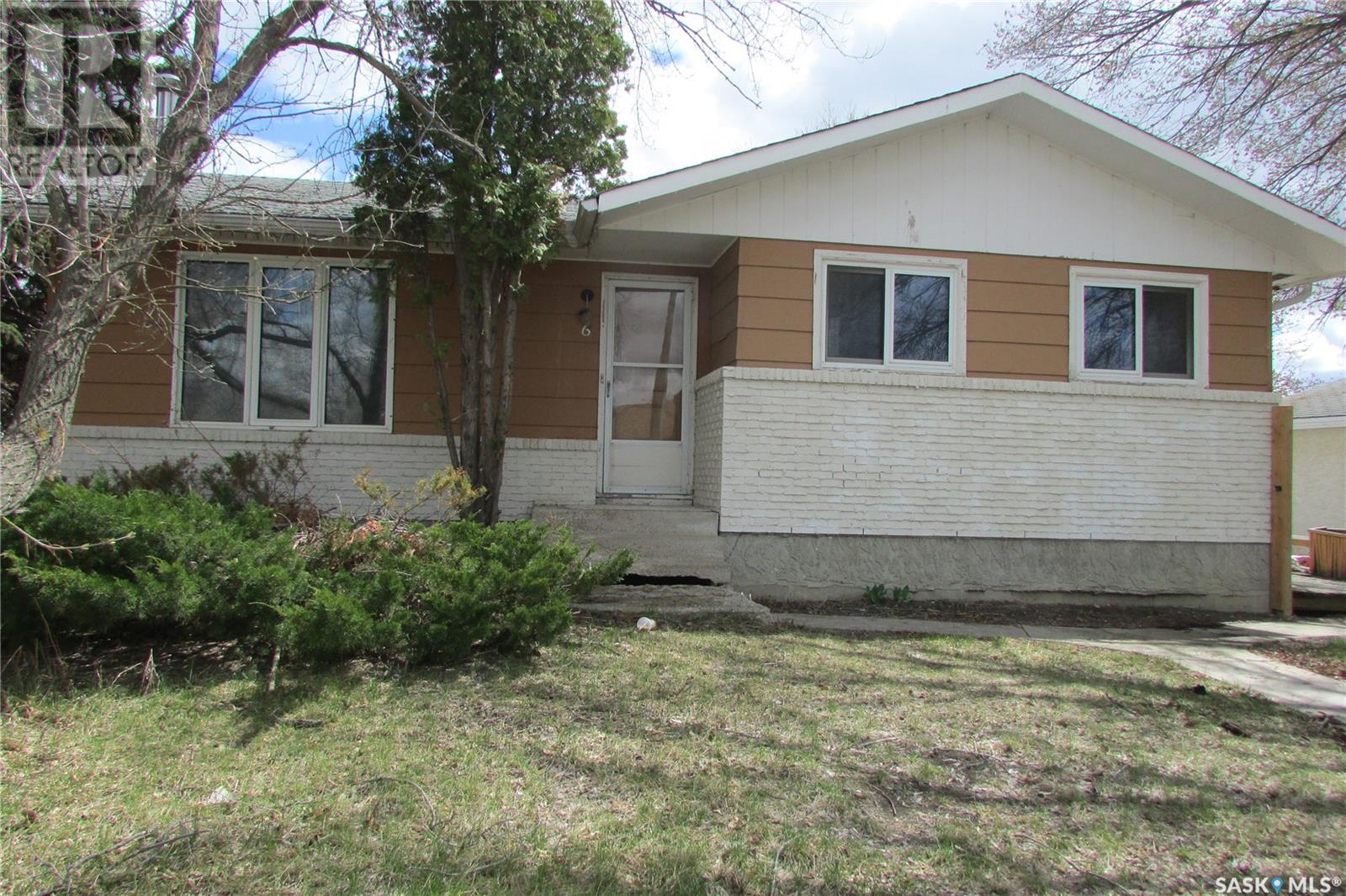 Property at 6 Bastedo CRESCENT image