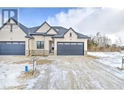 10 MULBERRY COURT, Amherstburg, Ontario